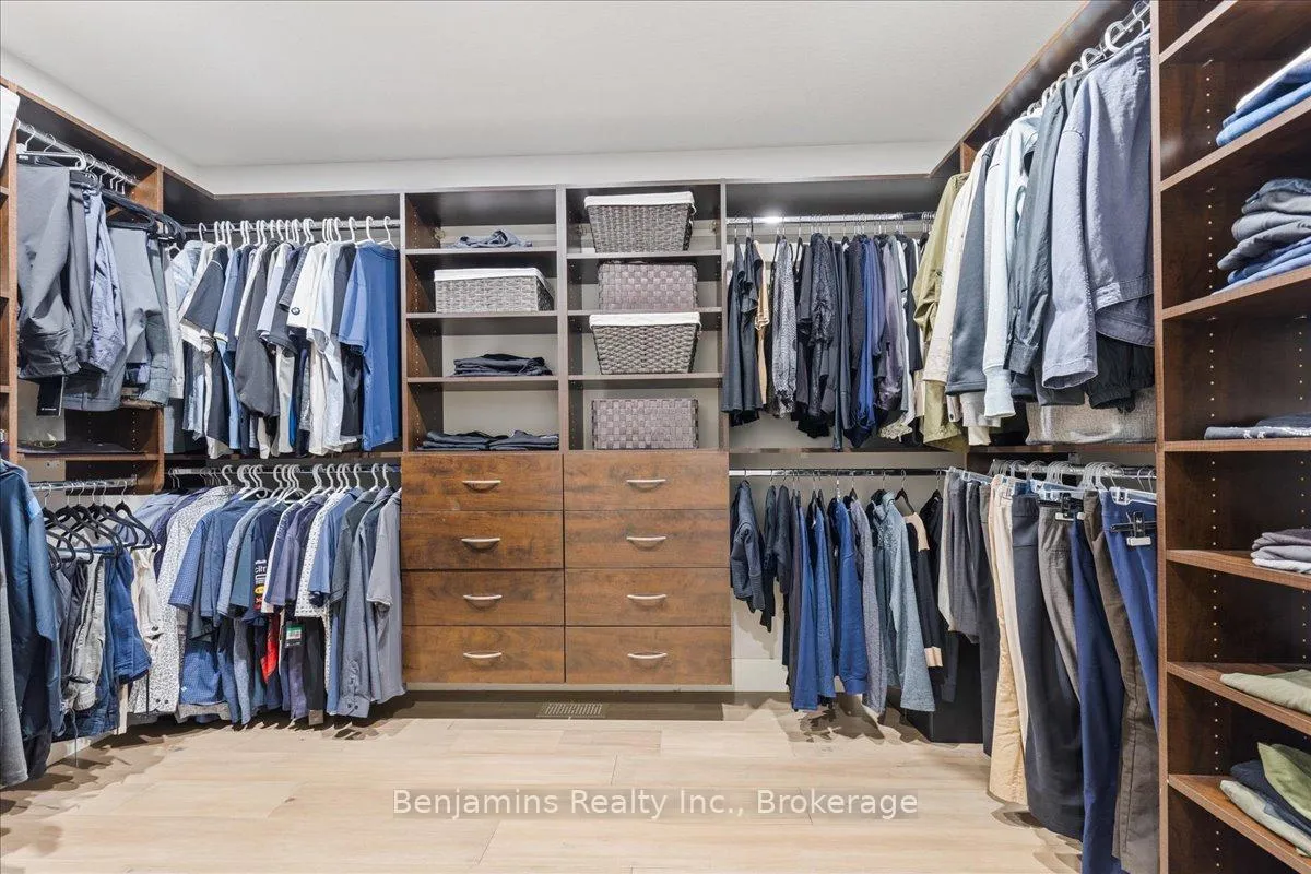 Photo 23 of 237 River Birch Street, Kitchener — HOMEH