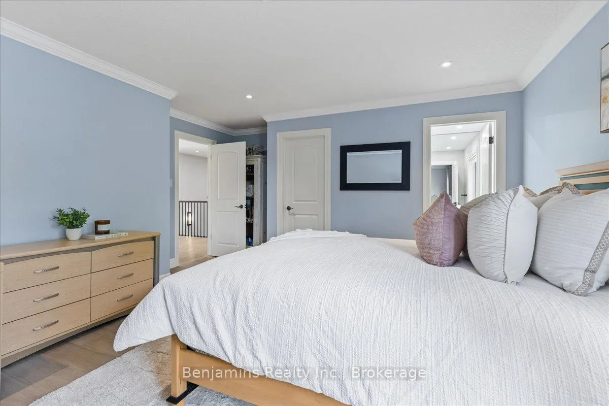 Photo 28 of 237 River Birch Street, Kitchener — HOMEH