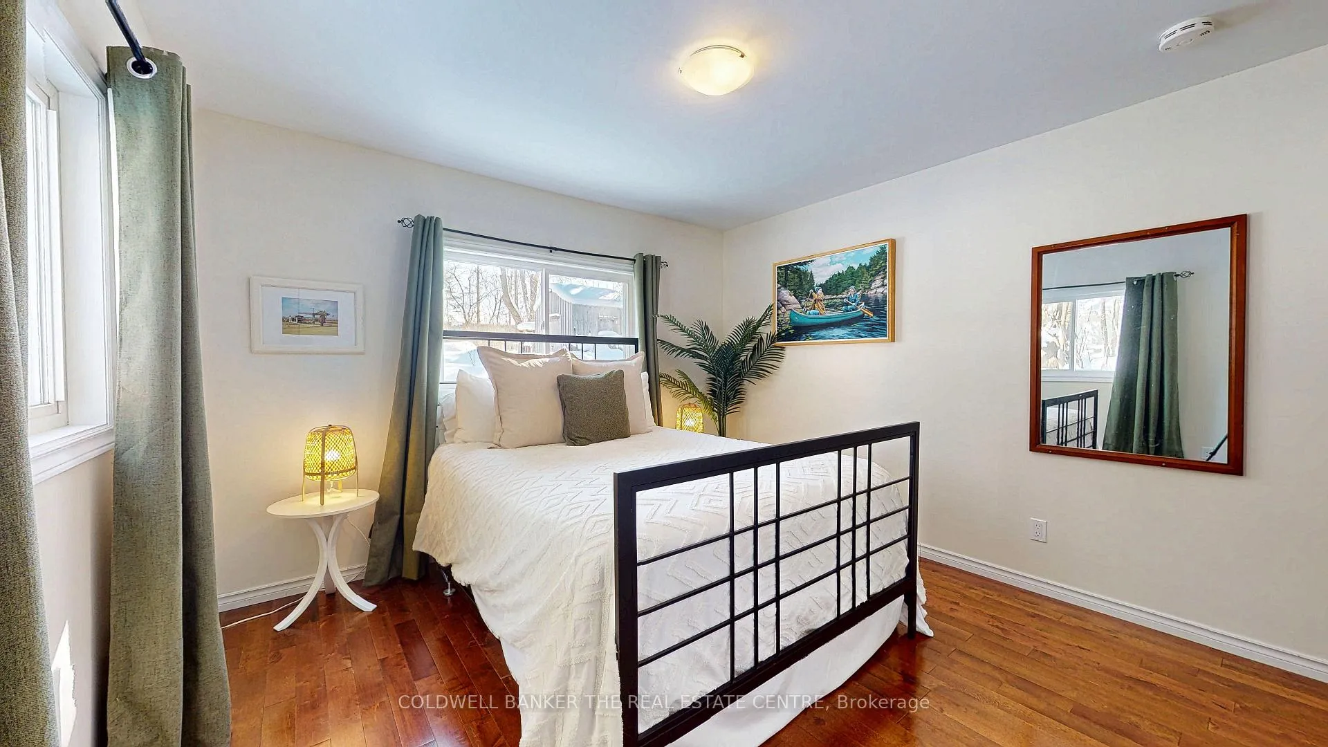 Photo 10 of 135 Simcoe Street, Orillia — HOMEH