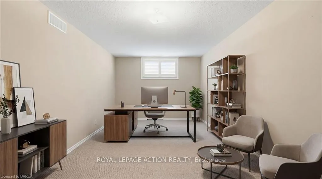 Photo 16 of 28 Mansfield Drive, Brant, South Dumfries — HOMEH