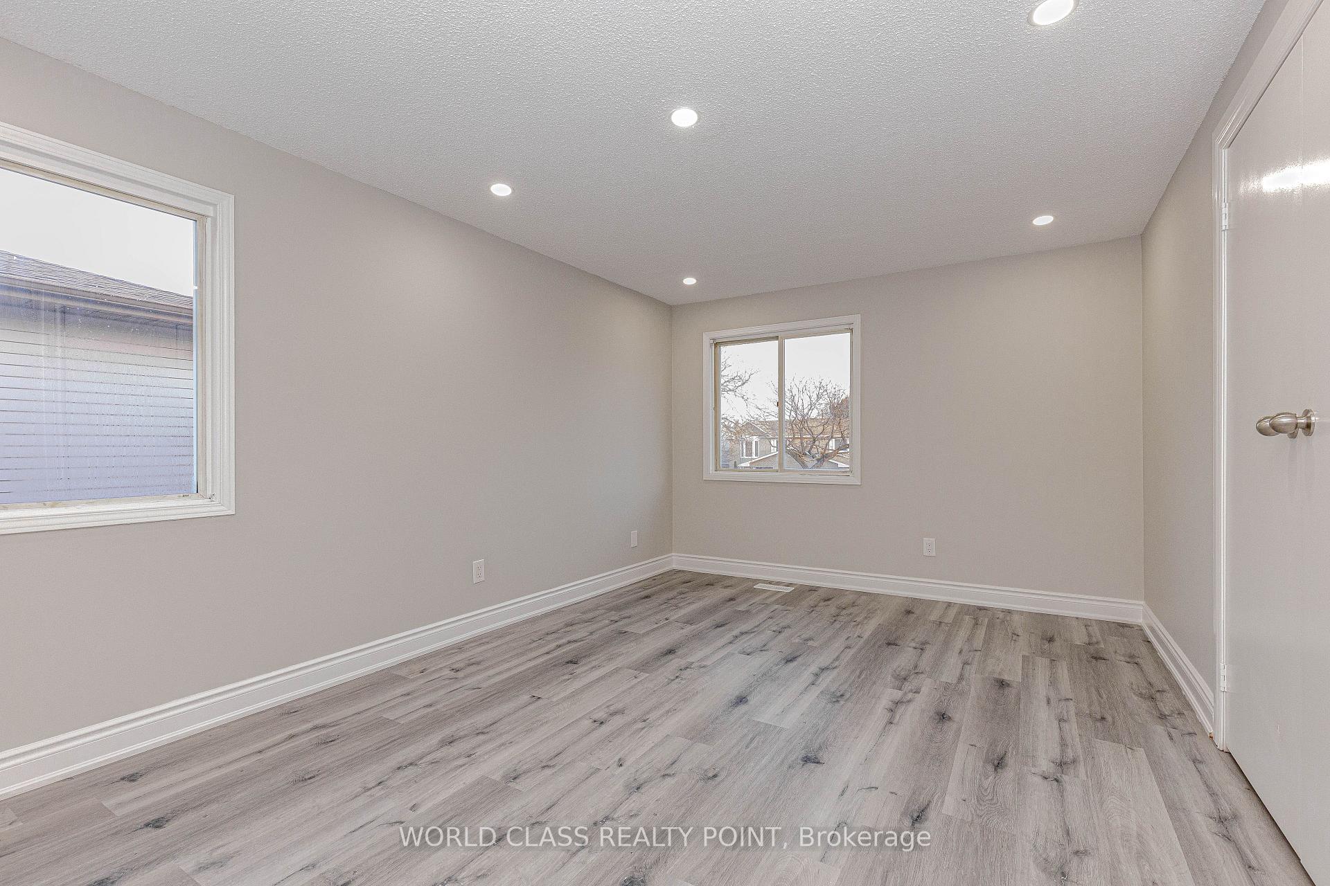 Photo 22 of 76 Moffatt Avenue, Brampton, Fletcher's West — HOMEH