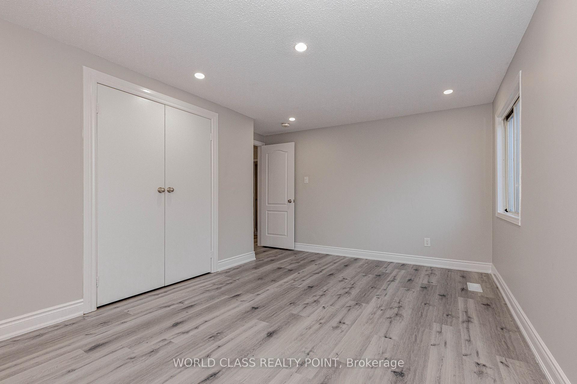 Photo 24 of 76 Moffatt Avenue, Brampton, Fletcher's West — HOMEH