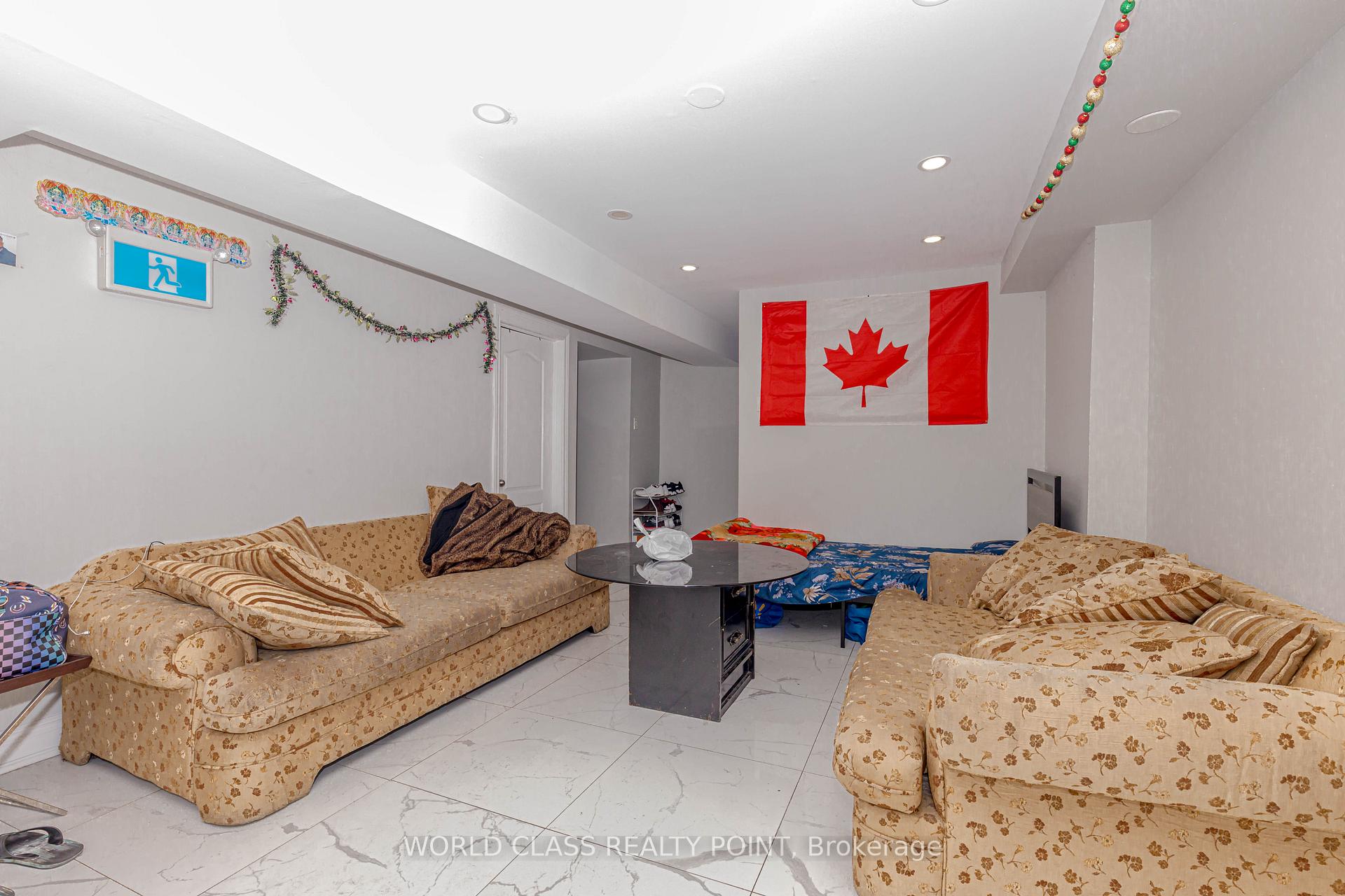 Photo 30 of 76 Moffatt Avenue, Brampton, Fletcher's West — HOMEH