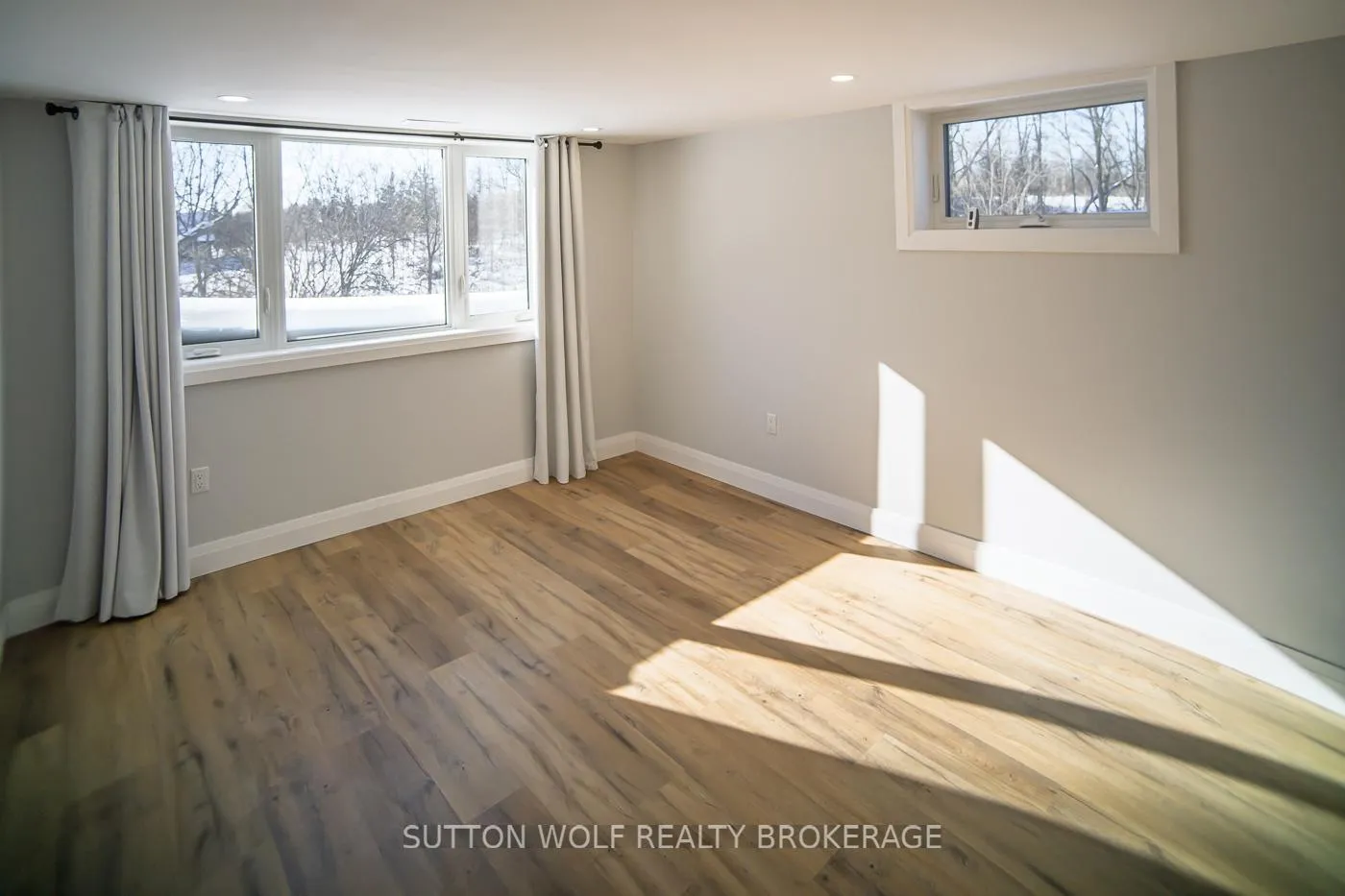 Photo 21 of 235 William Street, Southwest Middlesex, Rural Southwest Middlesex — HOMEH