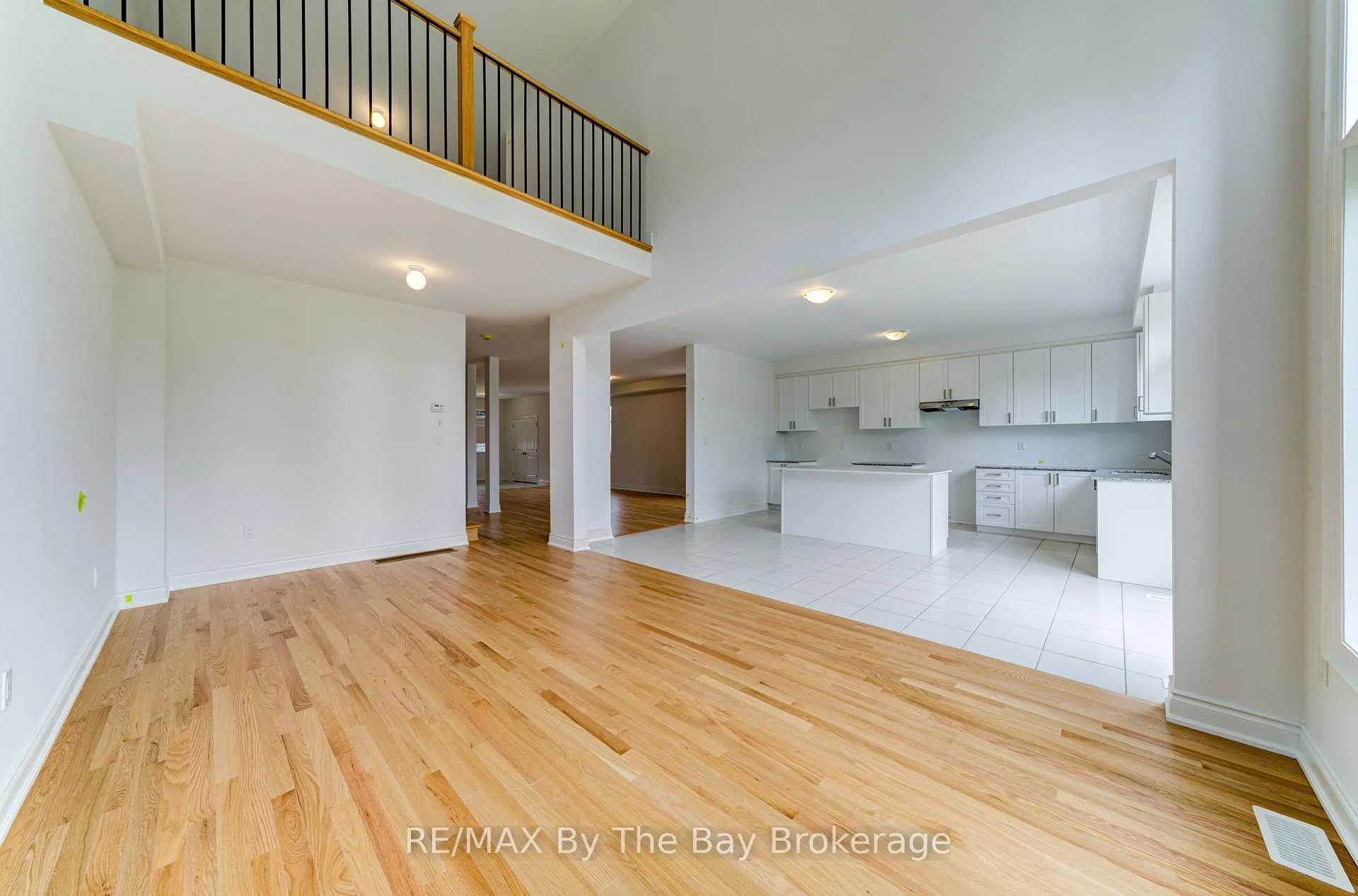Photo 13 of 12 Misty Ridge Road, Wasaga Beach — HOMEH