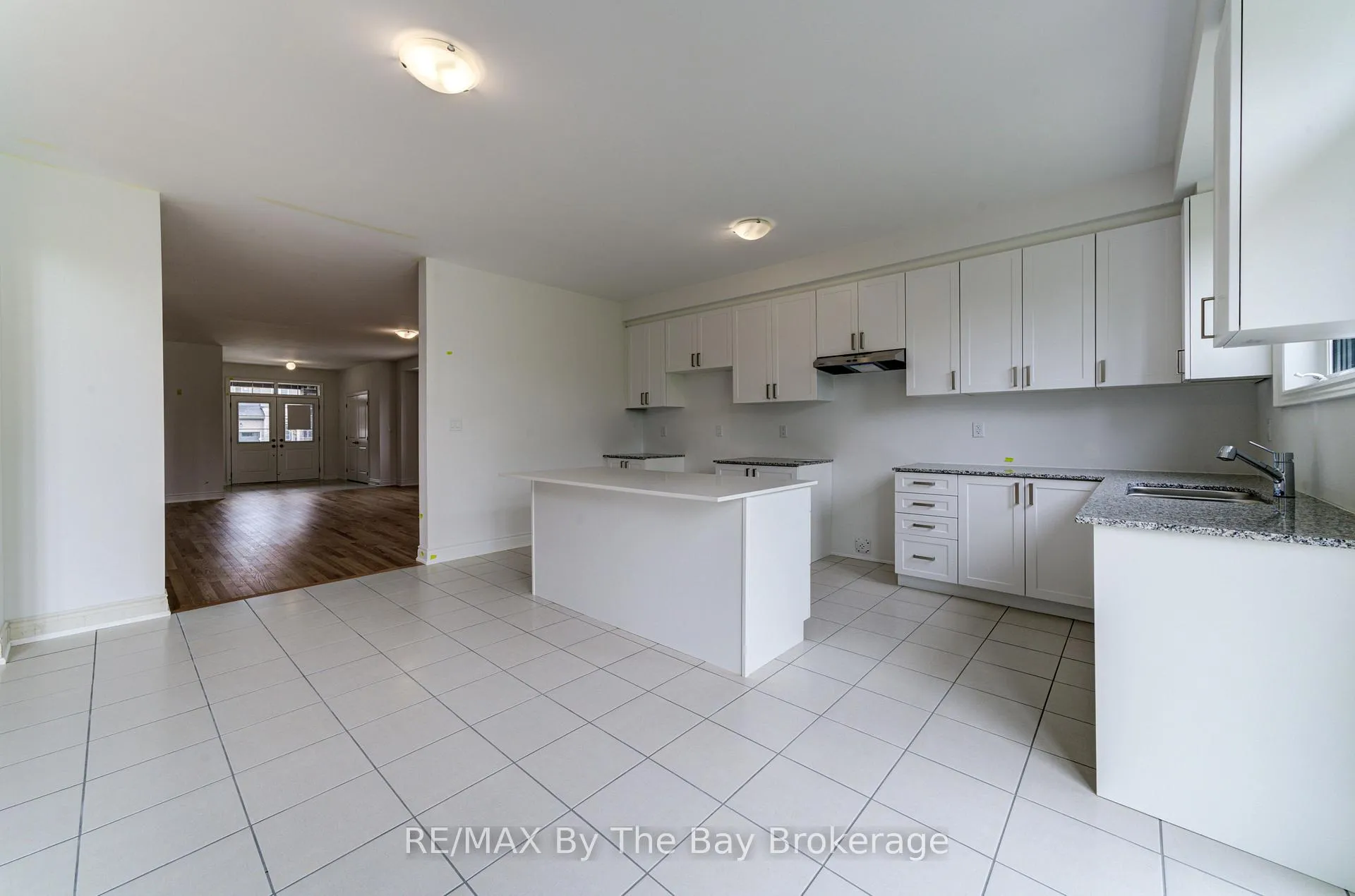 Photo 16 of 12 Misty Ridge Road, Wasaga Beach — HOMEH