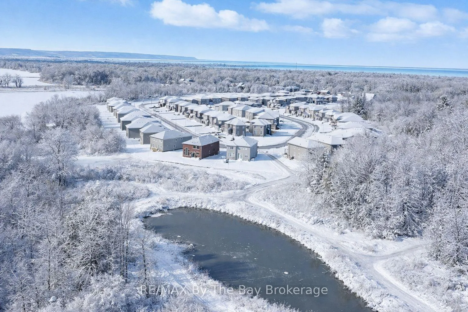 Photo 38 of 12 Misty Ridge Road, Wasaga Beach — HOMEH