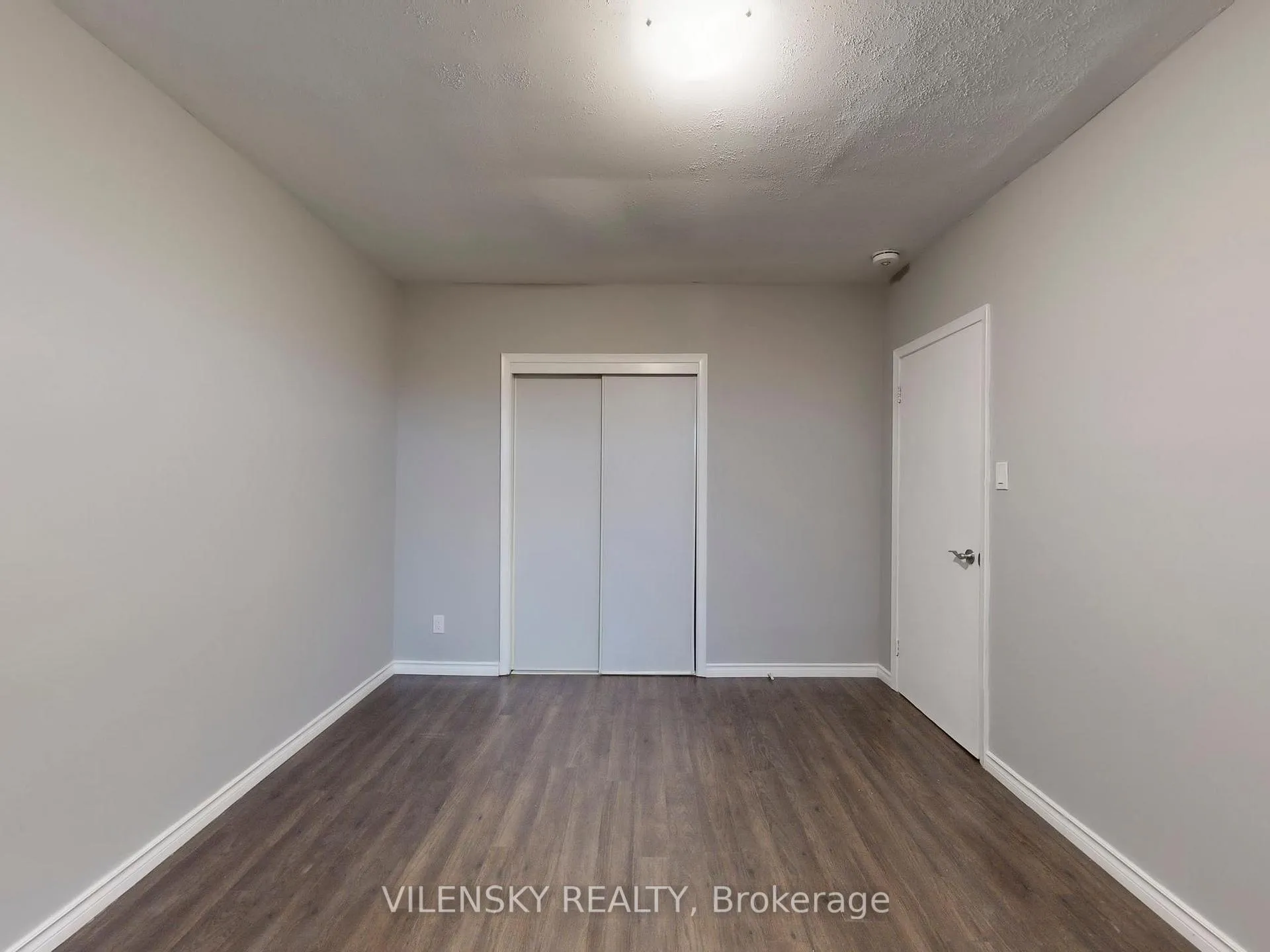 Photo 9 of 333 Rosedale Drive, Whitby, Downtown Whitby — HOMEH