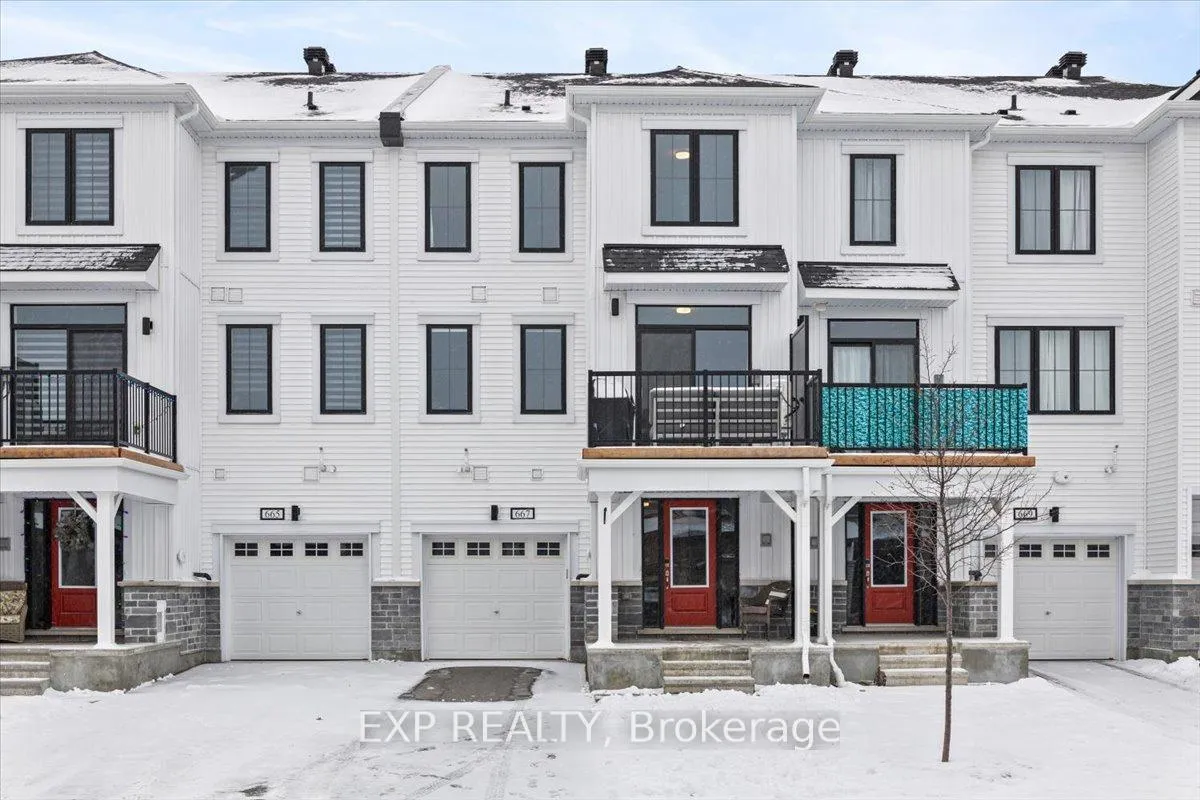 Photo 1 of 667 Cygnus Street, Ottawa, Barrhaven - Half Moon Bay — HOMEH