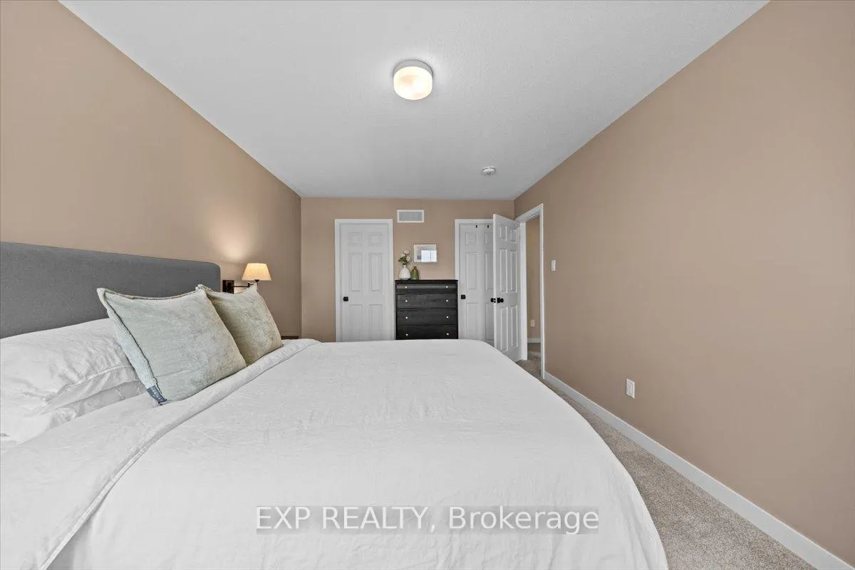 Photo 14 of 667 Cygnus Street, Ottawa, Barrhaven - Half Moon Bay — HOMEH
