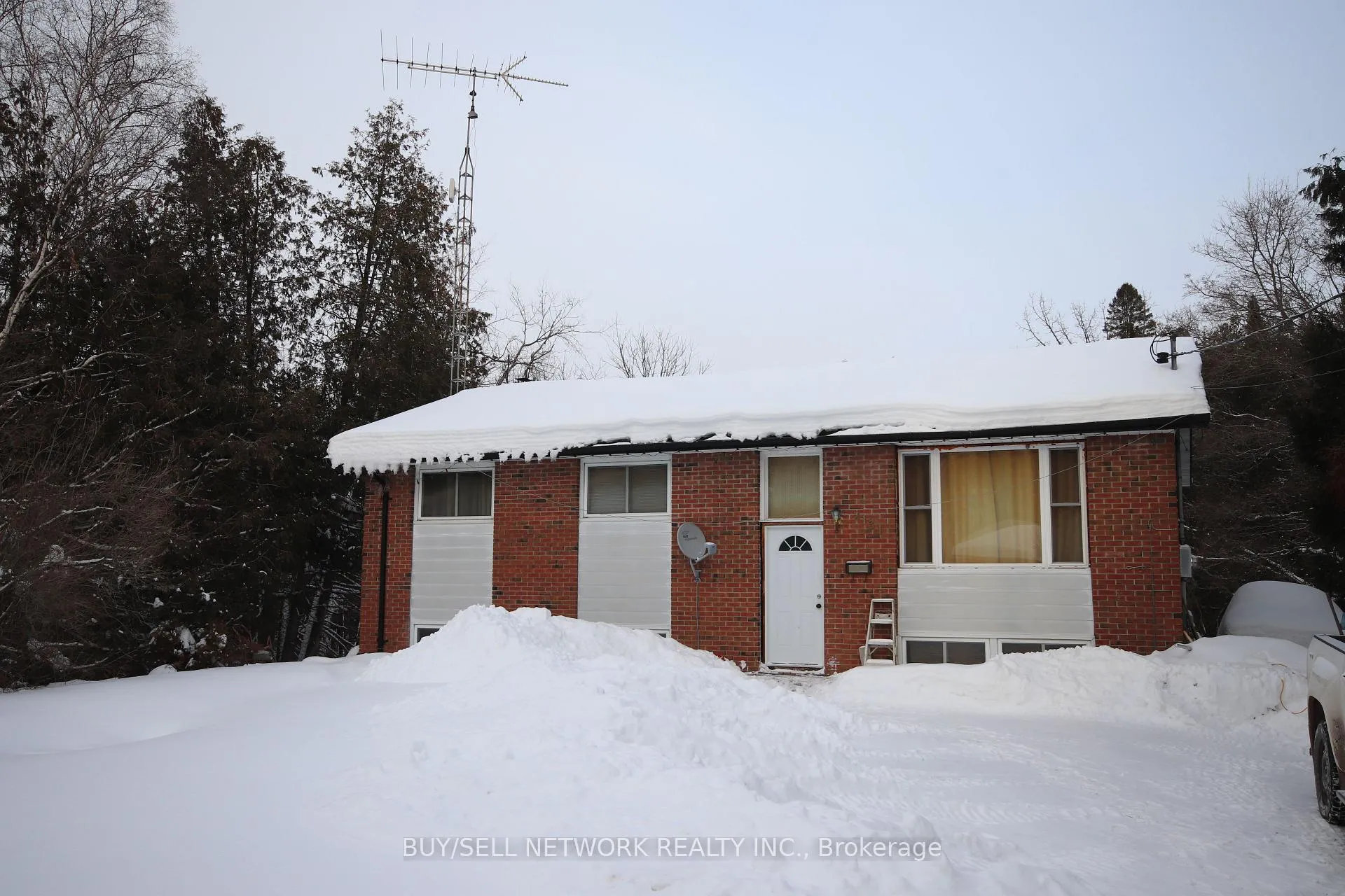 Photo 2 of 2131 Arborview Drive, Selwyn — HOMEH