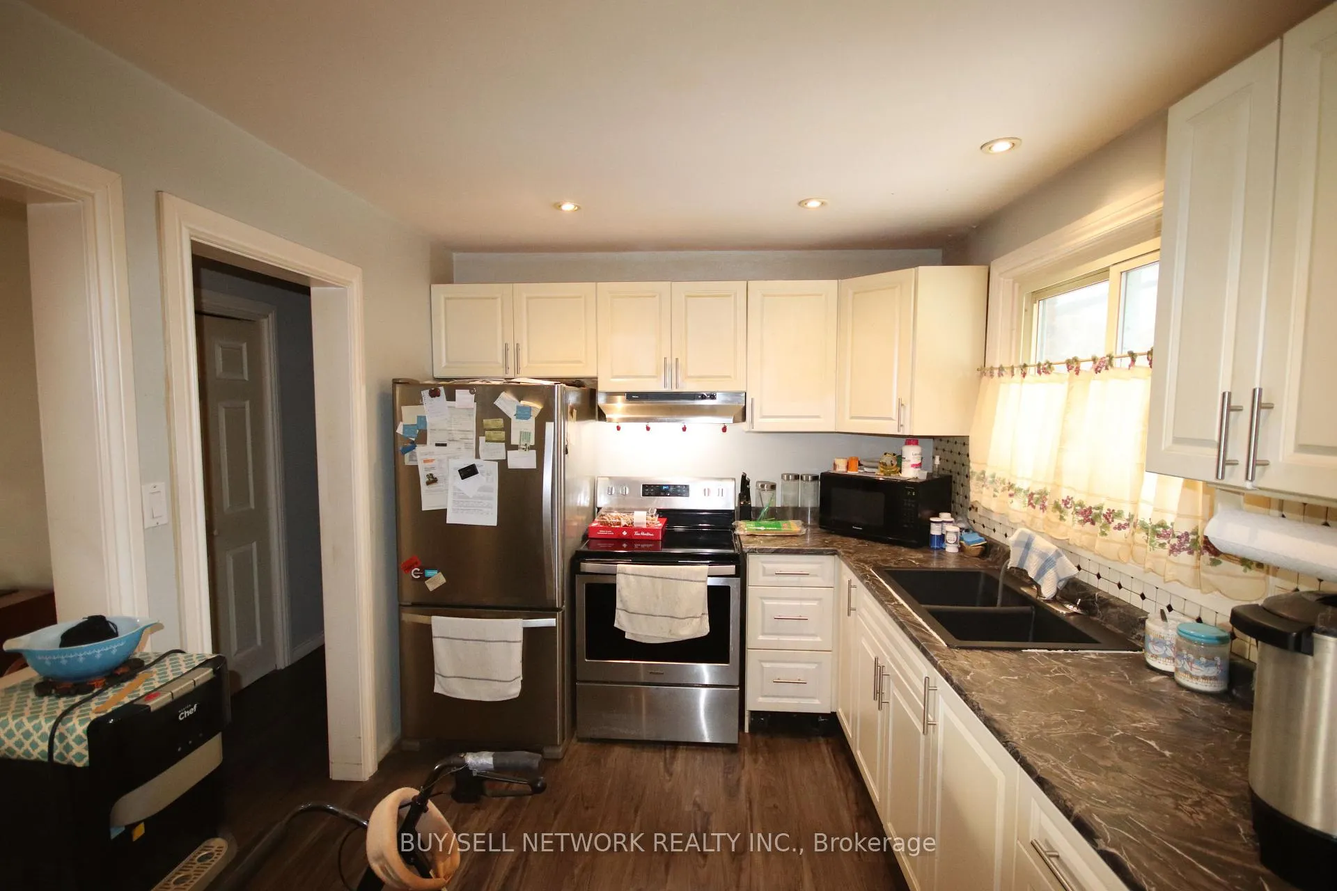 Photo 14 of 2131 Arborview Drive, Selwyn — HOMEH