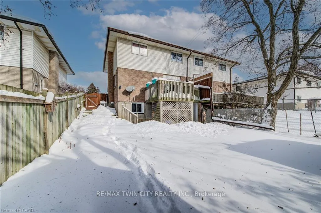 Photo 46 of 839 Doon Village Road, Kitchener — HOMEH
