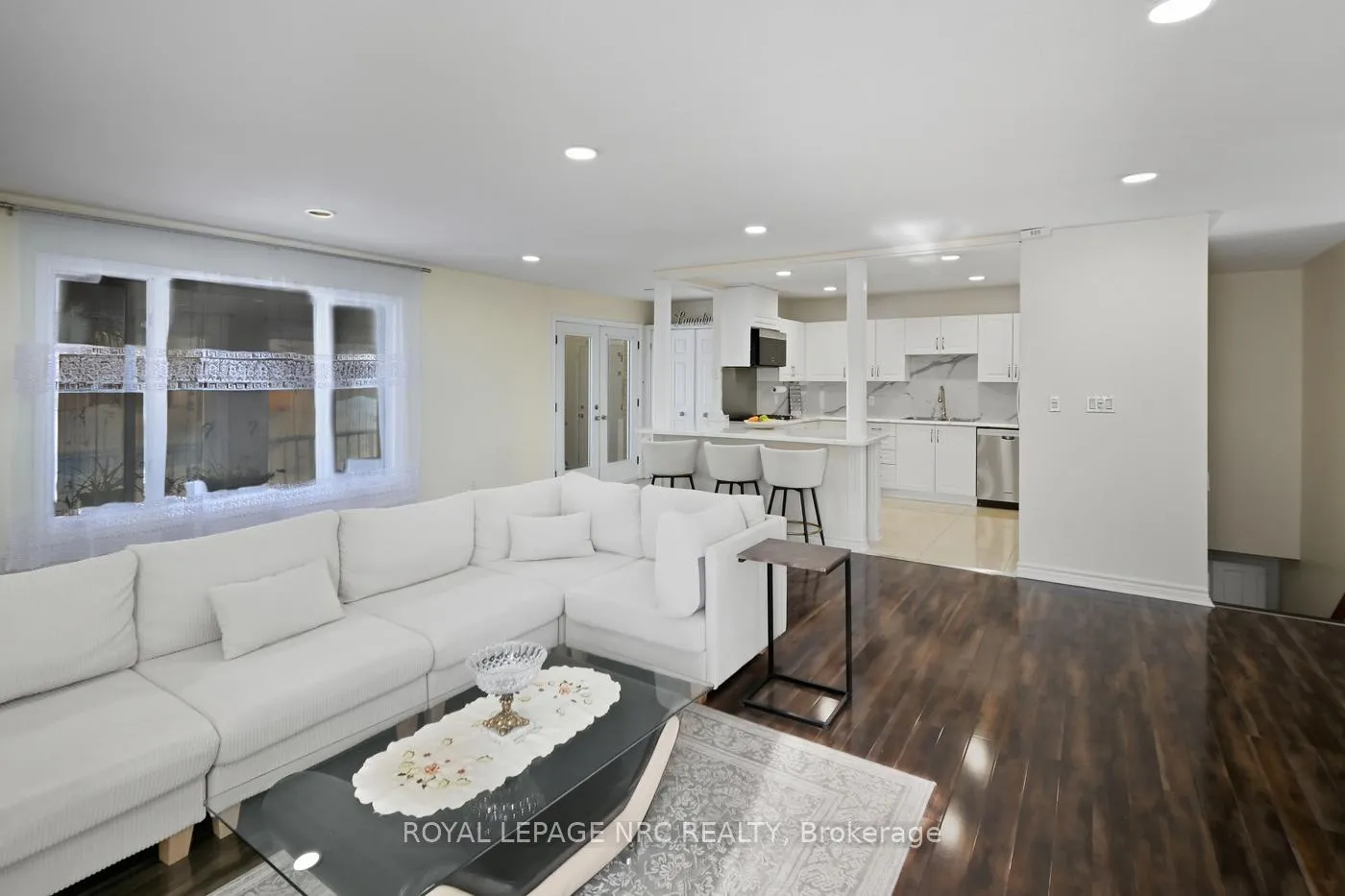 Photo 19 of 6384 Montrose Road, Niagara Falls, West Wood — HOMEH