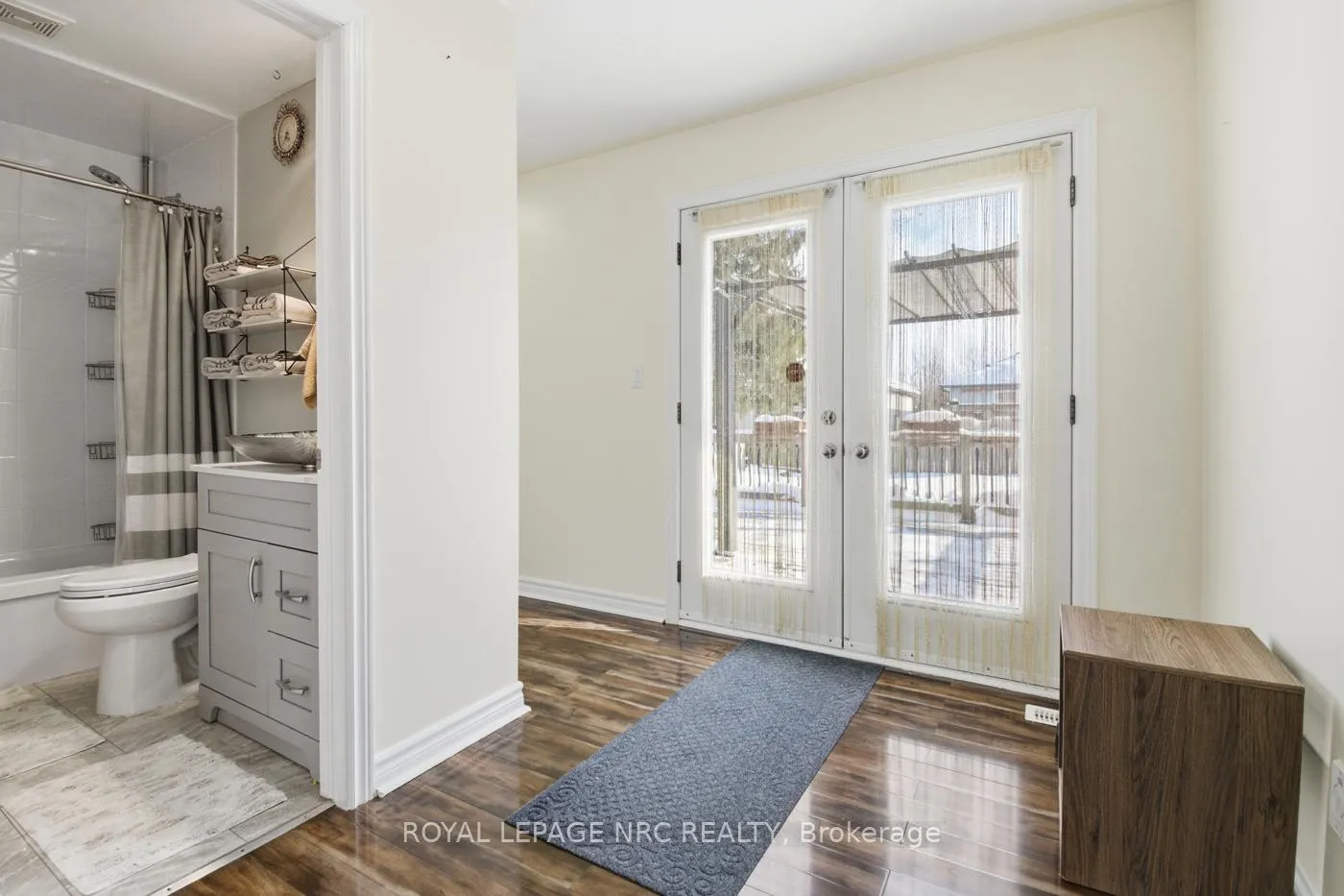 Photo 22 of 6384 Montrose Road, Niagara Falls, West Wood — HOMEH