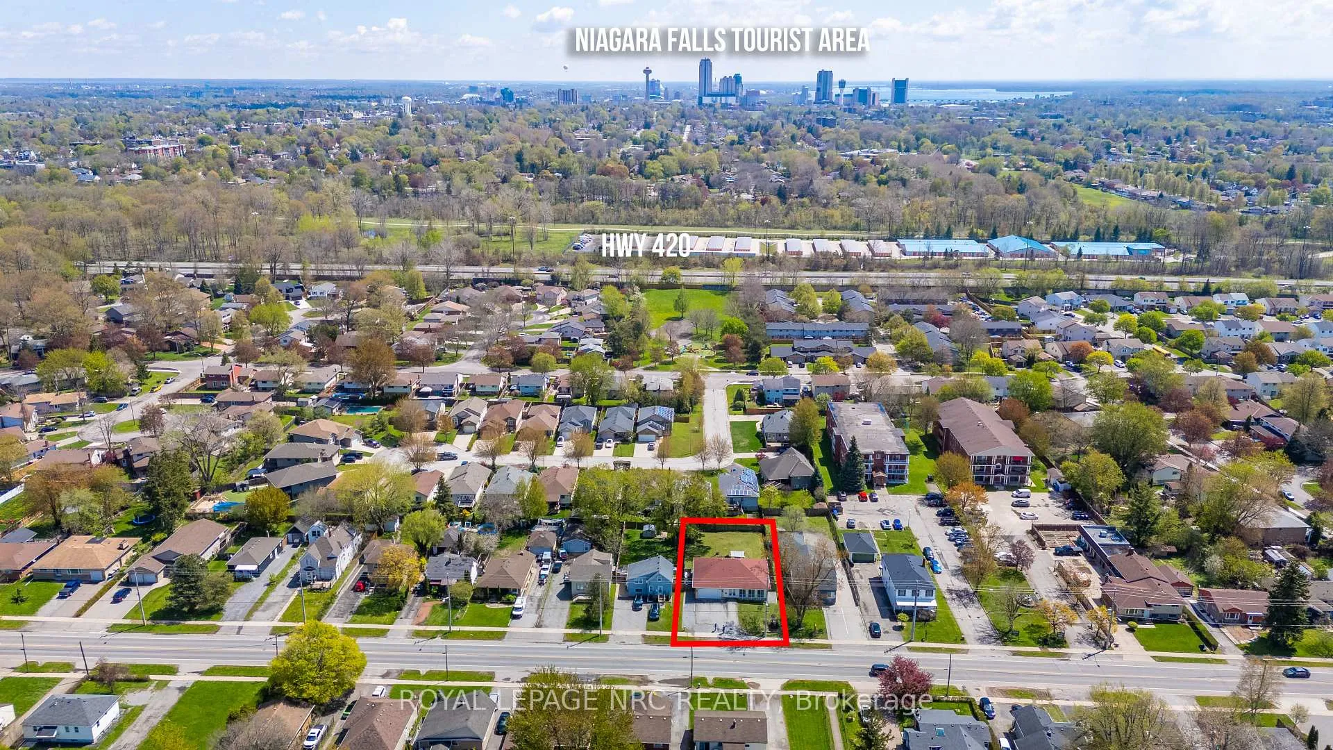 Photo 48 of 6384 Montrose Road, Niagara Falls, West Wood — HOMEH