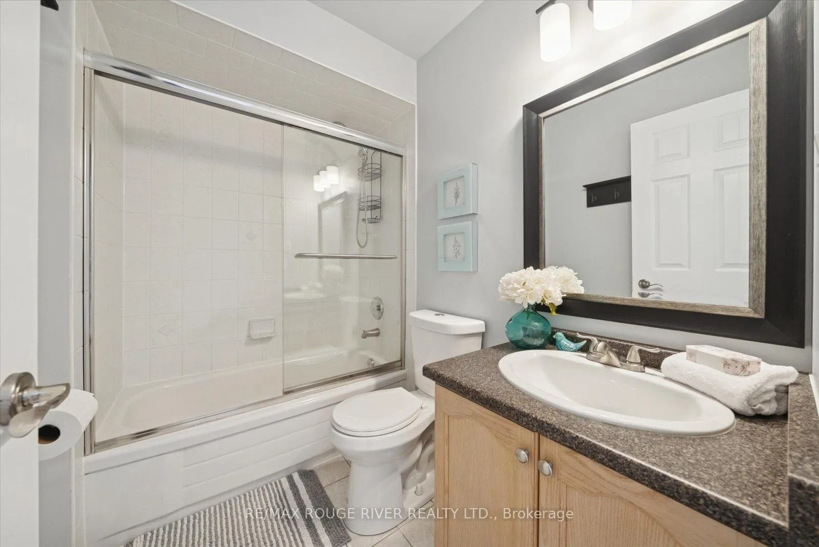 Photo 29 of 774 Craighurst Court, Pickering, Amberlea — HOMEH