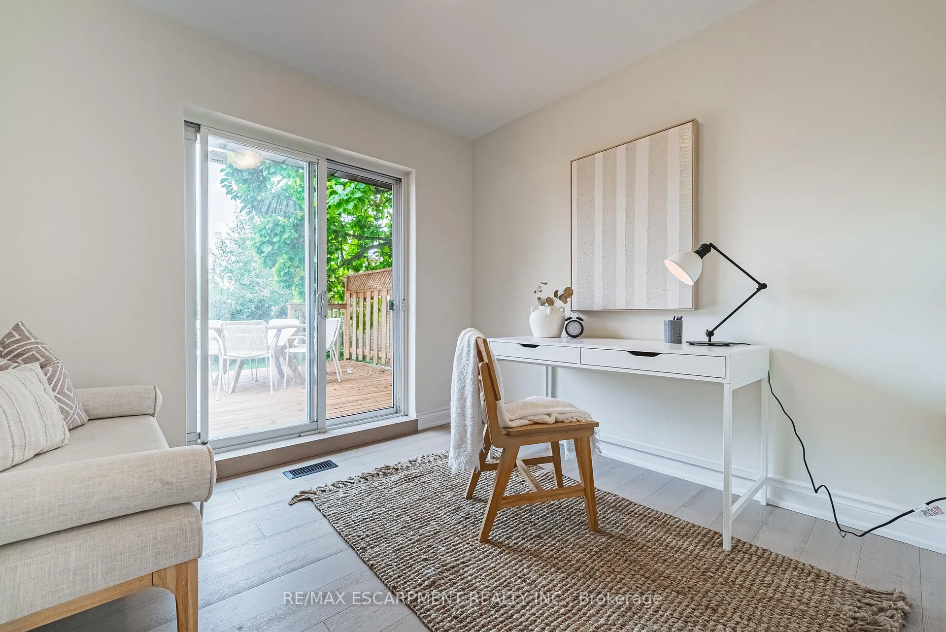 Photo 18 of 131 Welbourn Drive, Hamilton, Balfour — HOMEH