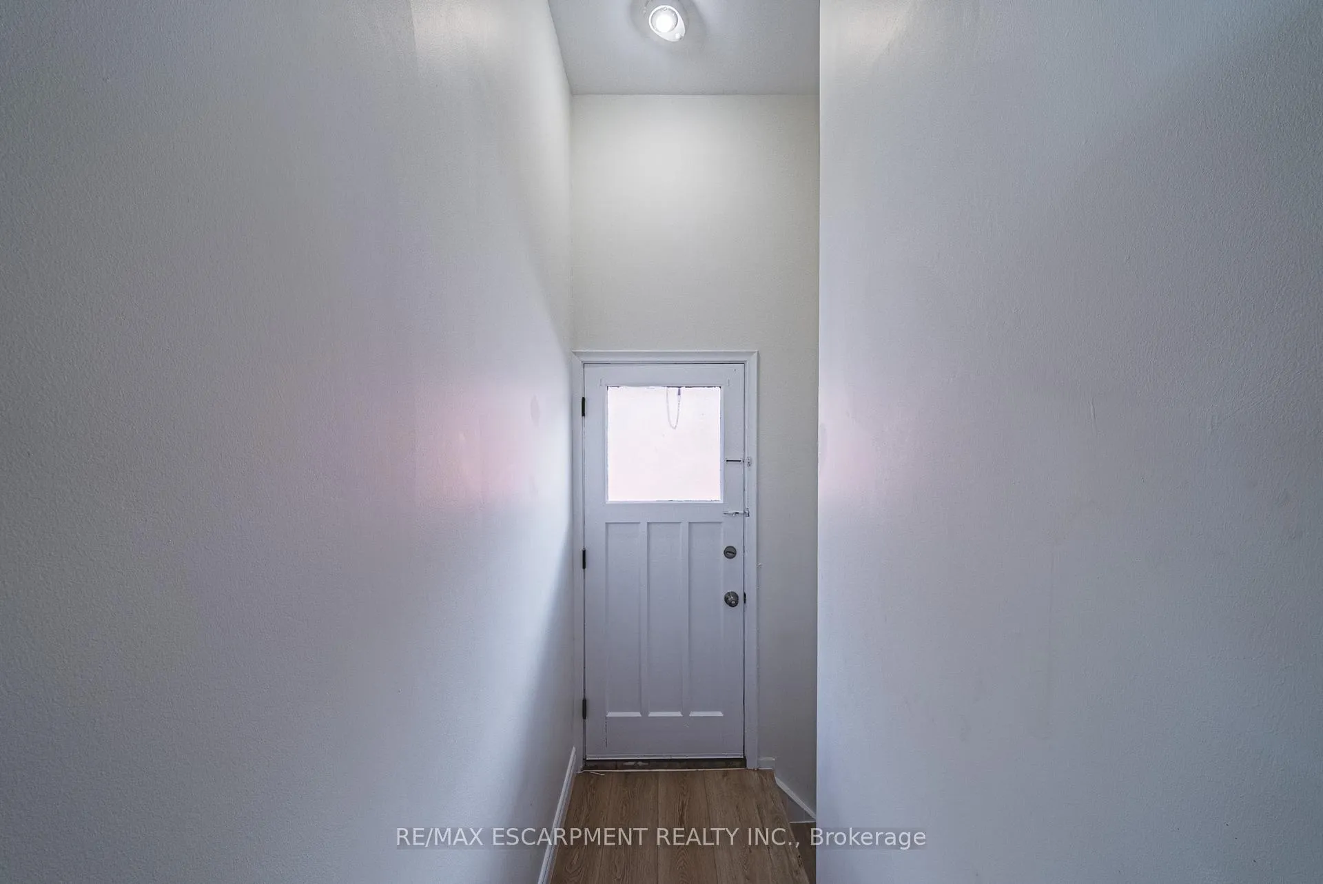 Photo 22 of 131 Welbourn Drive, Hamilton, Balfour — HOMEH