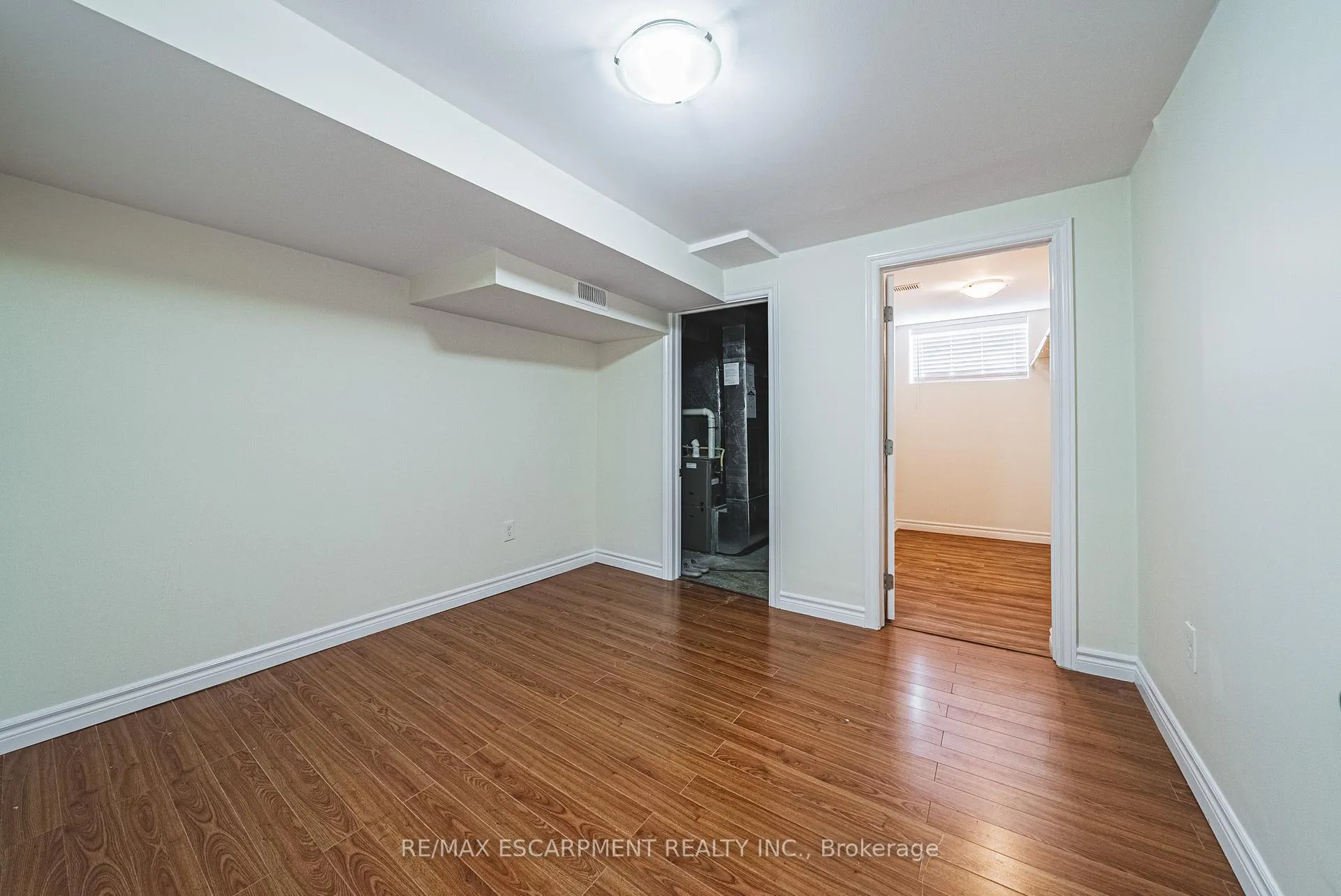 Photo 32 of 131 Welbourn Drive, Hamilton, Balfour — HOMEH
