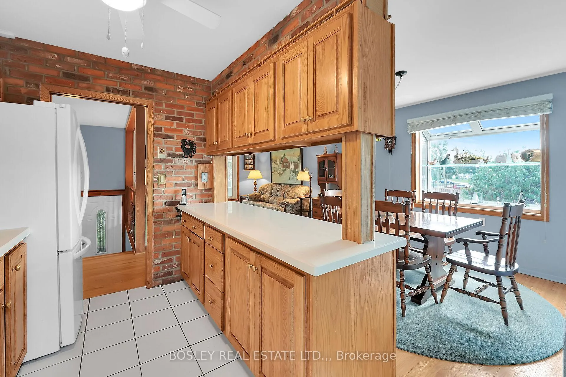 Photo 12 of 25 Lawrence Drive, Thorold, Confederation Heights — HOMEH