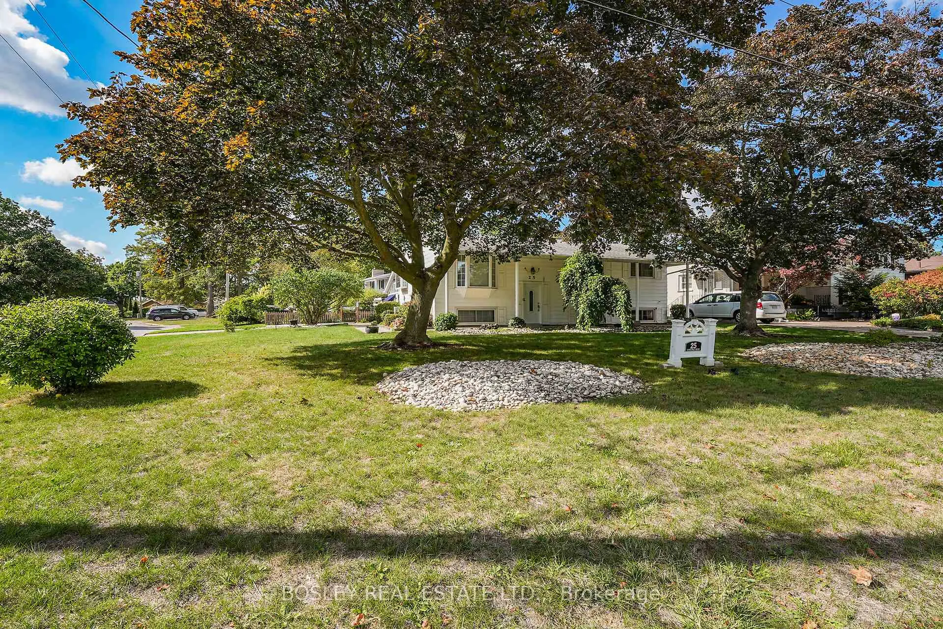 Photo 35 of 25 Lawrence Drive, Thorold, Confederation Heights — HOMEH