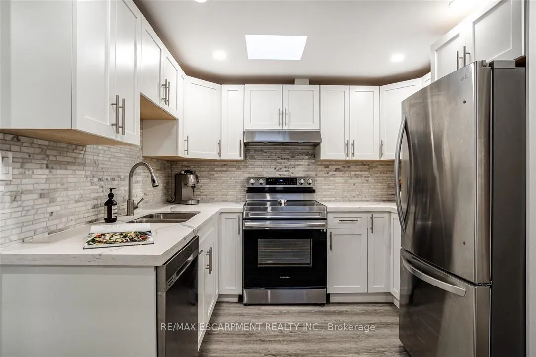 Photo 17 of 21 Chatham Street, Hamilton, Kirkendall — HOMEH