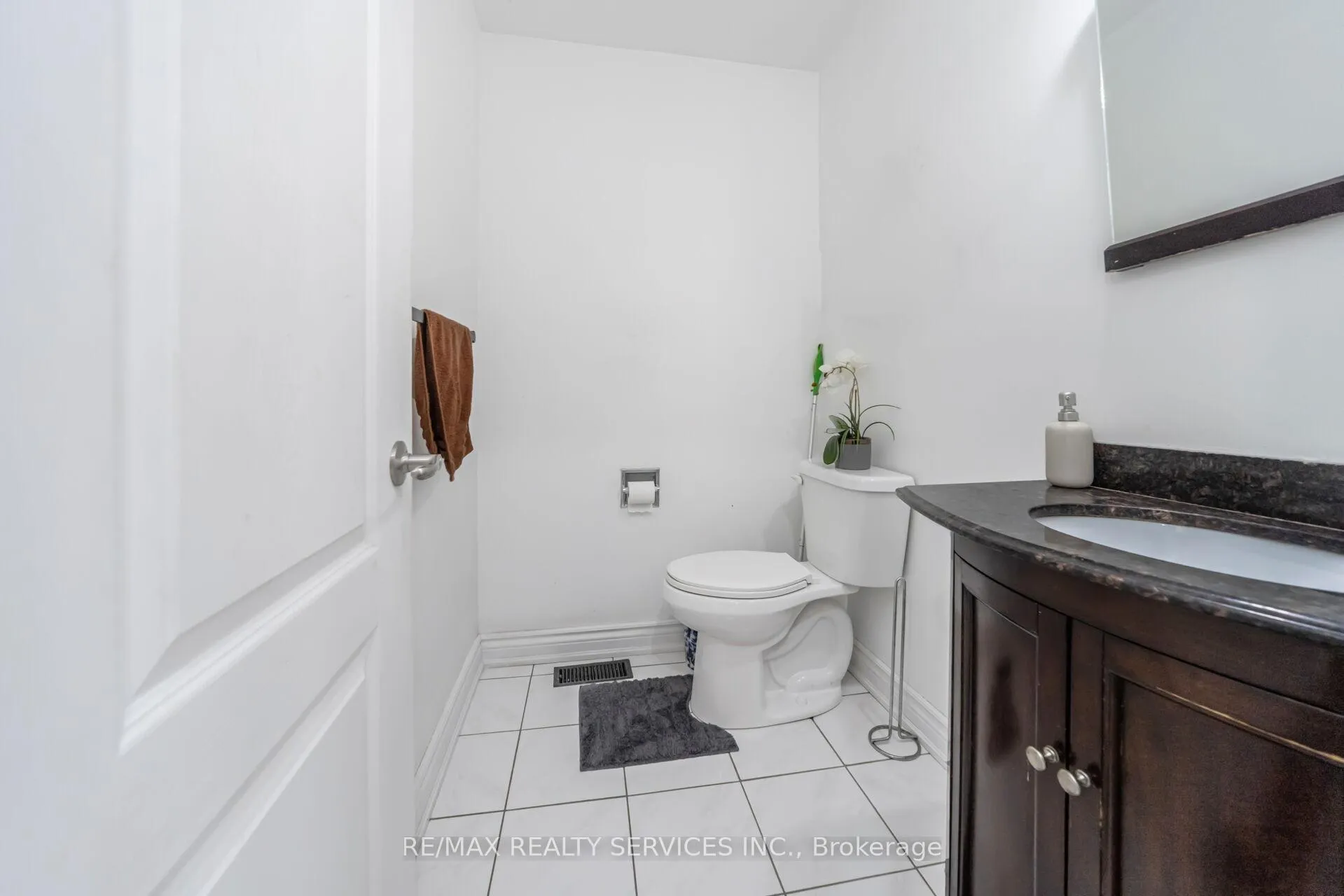 Photo 25 of 36 Merganser Crescent, Brampton, Fletcher's Creek South — HOMEH