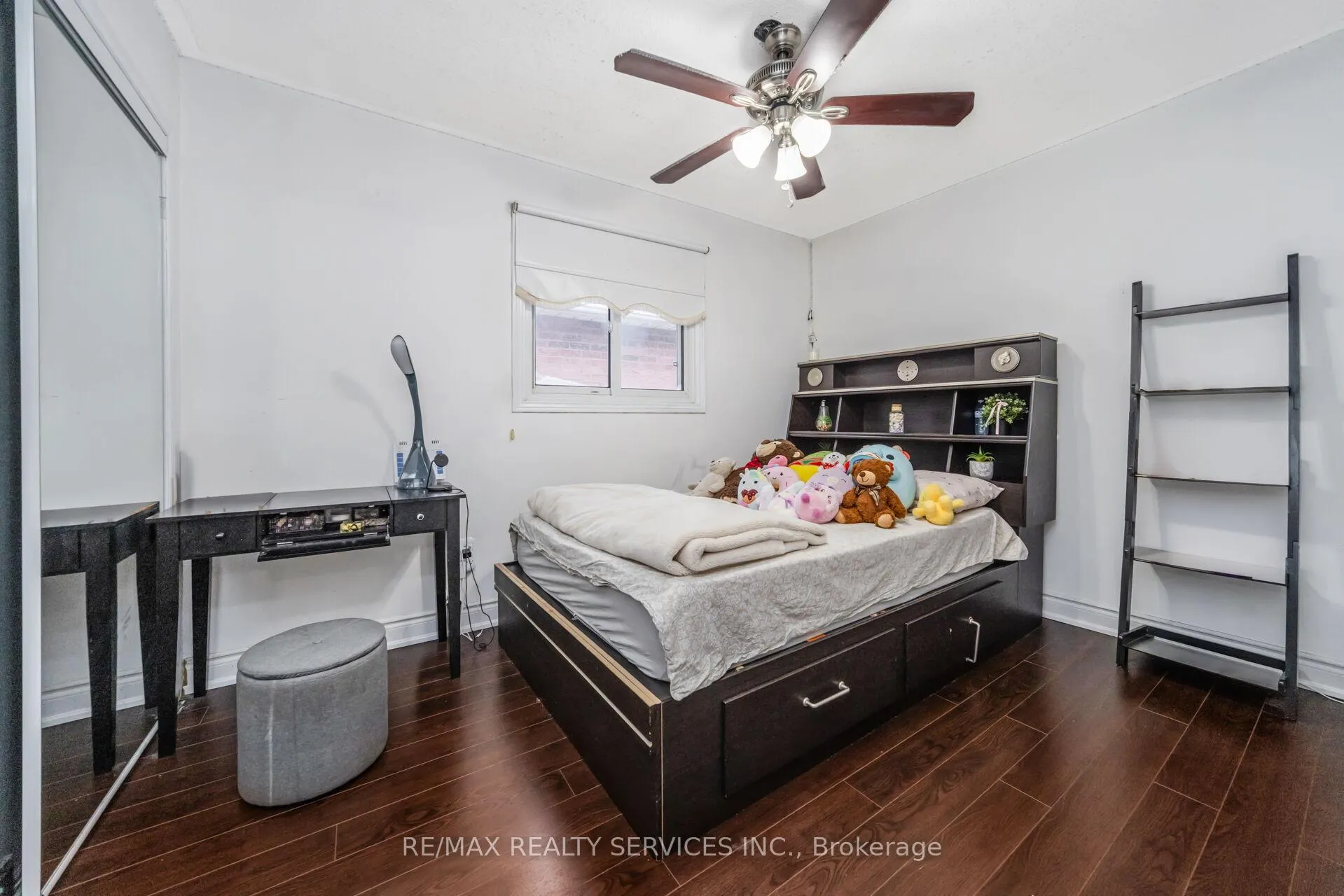 Photo 33 of 36 Merganser Crescent, Brampton, Fletcher's Creek South — HOMEH