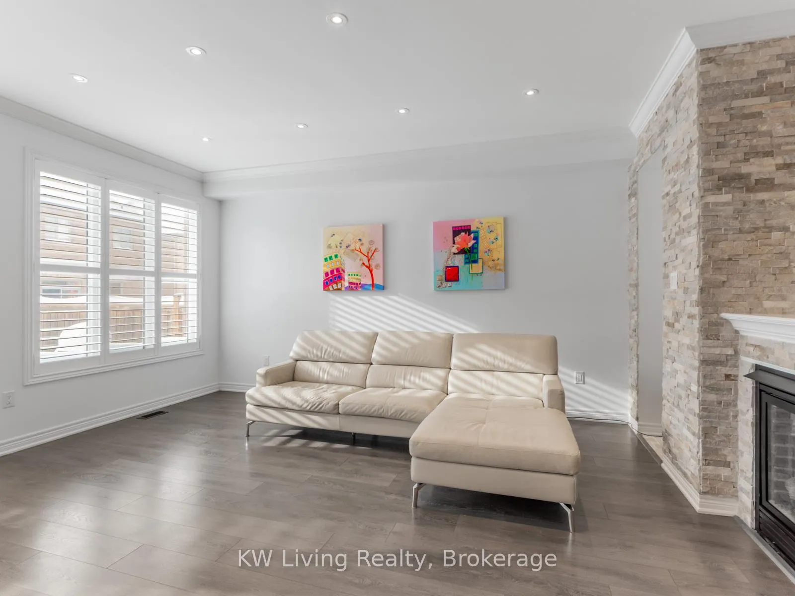 Photo 8 of 101 Beckett Avenue, Markham, Berczy — HOMEH