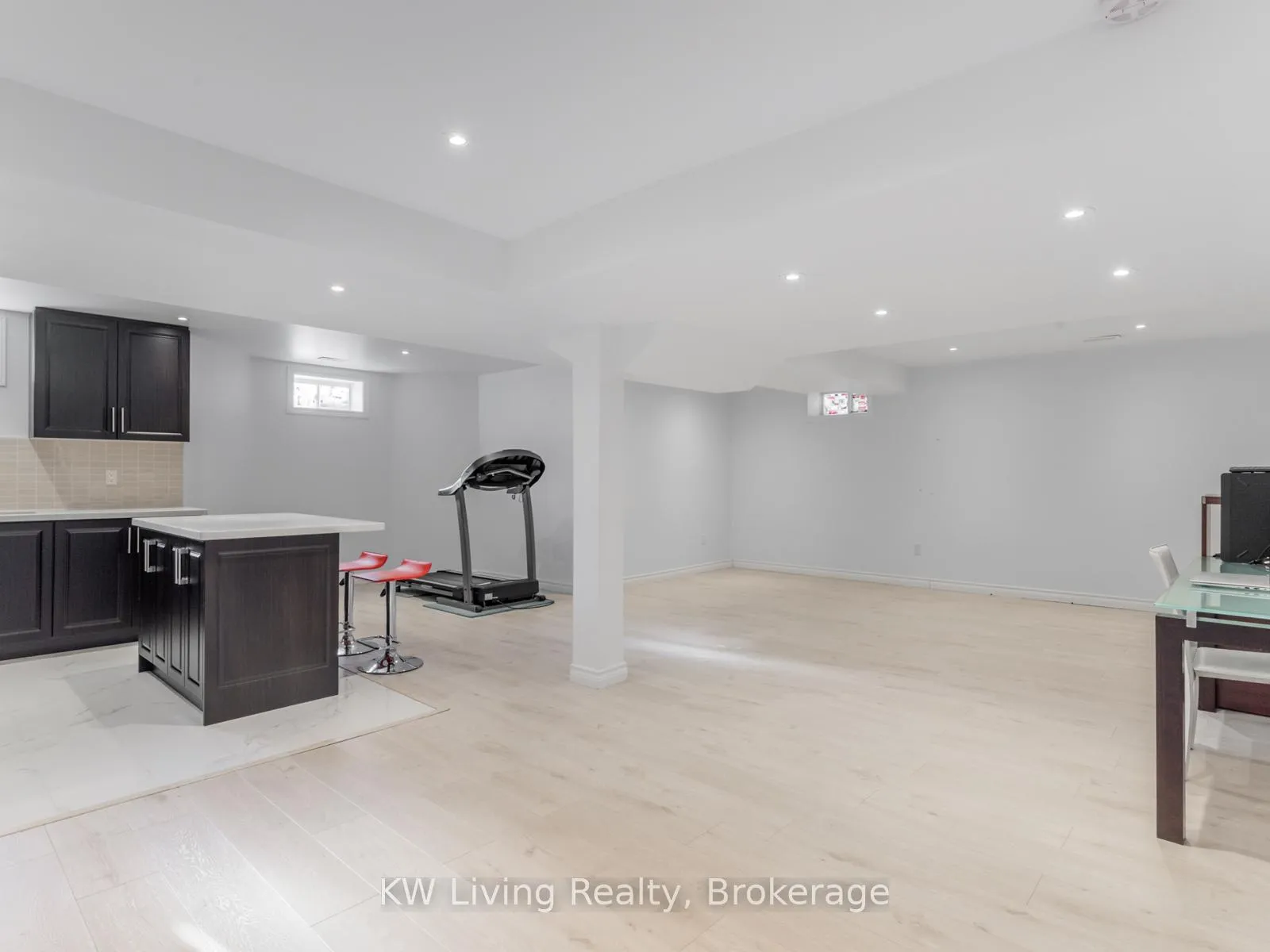 Photo 30 of 101 Beckett Avenue, Markham, Berczy — HOMEH