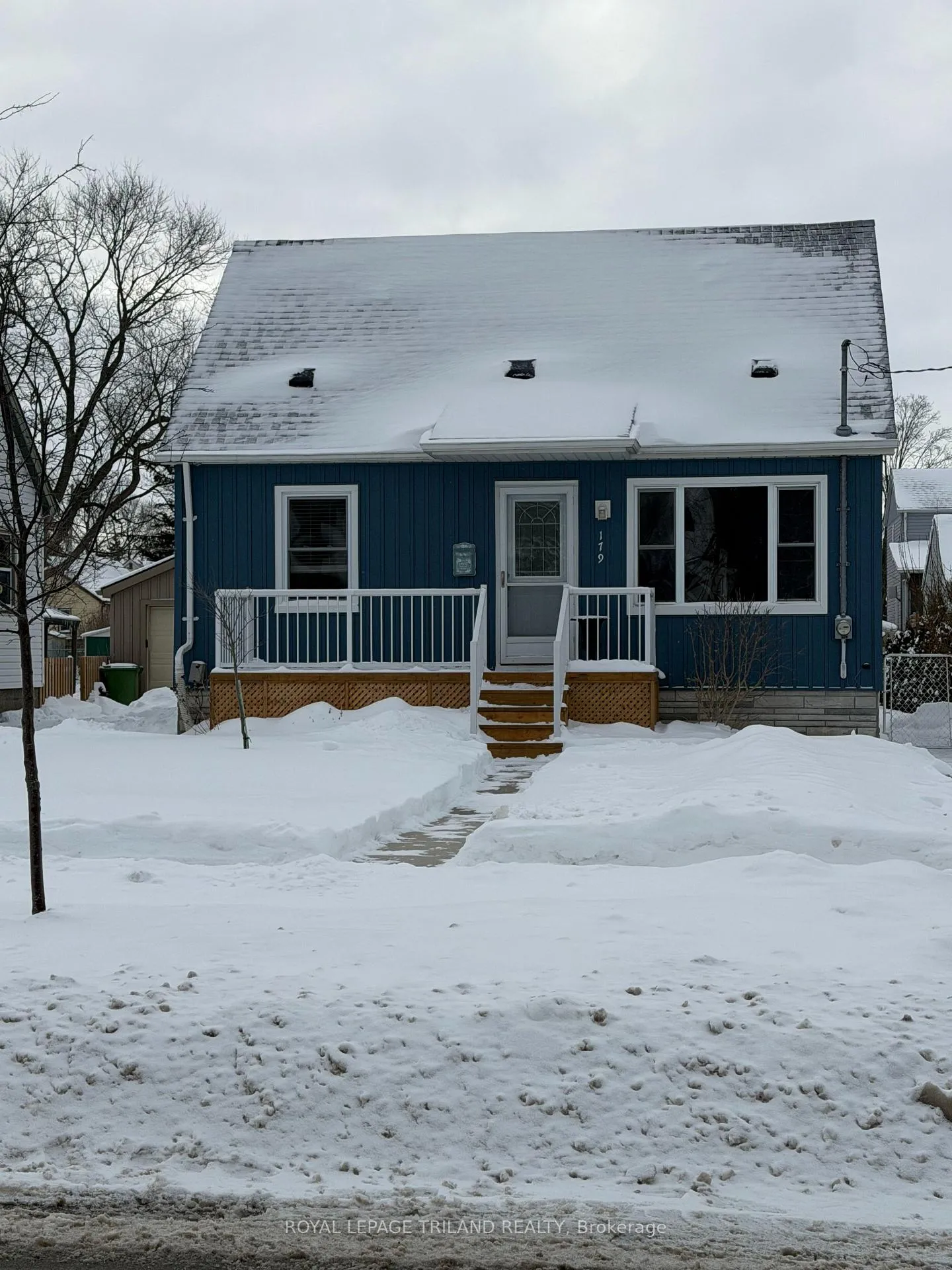 Photo 1 of 179 Forest Avenue, St. Thomas — HOMEH