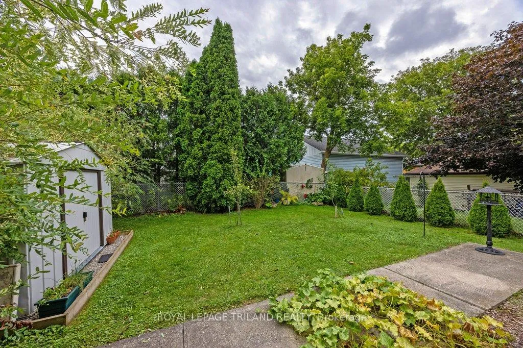 Photo 15 of 179 Forest Avenue, St. Thomas — HOMEH