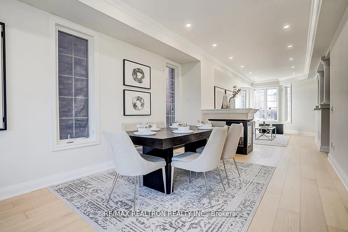 Photo 4 of 2798 Donald Cousens Parkway, Markham, Cornell — HOMEH