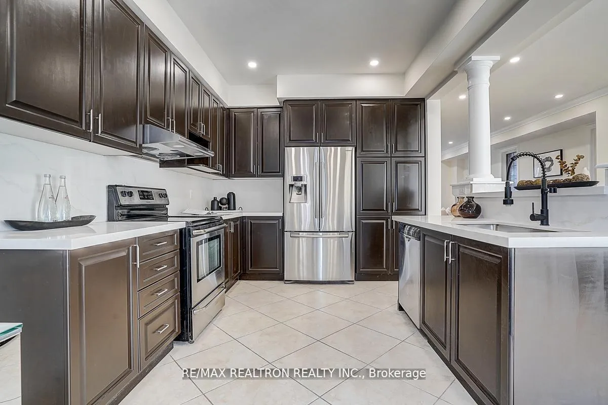 Photo 15 of 2798 Donald Cousens Parkway, Markham, Cornell — HOMEH