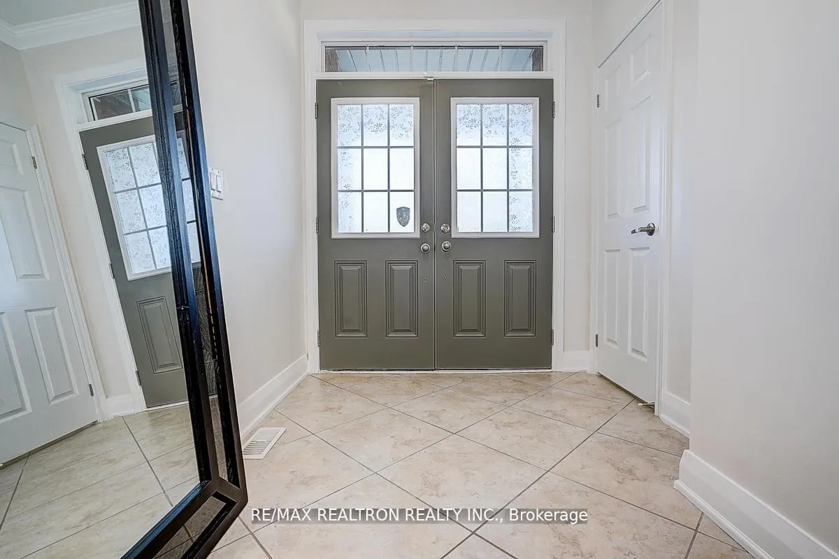 Photo 16 of 2798 Donald Cousens Parkway, Markham, Cornell — HOMEH