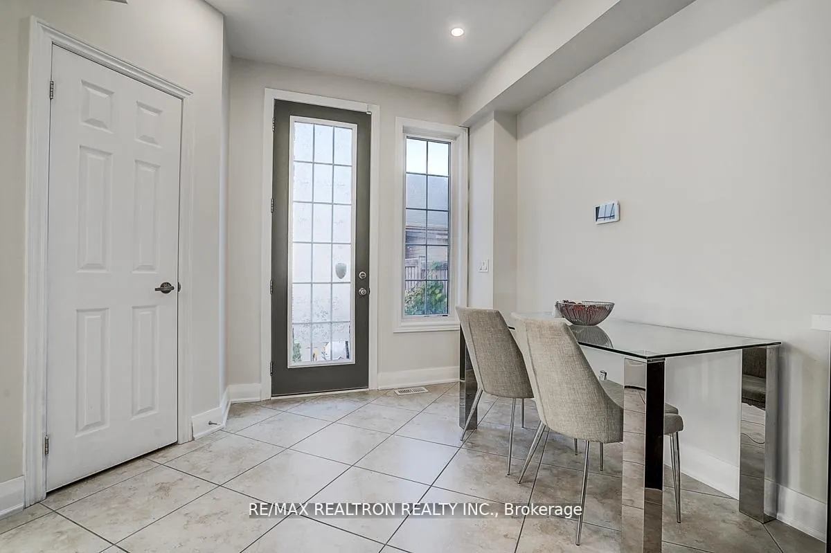 Photo 20 of 2798 Donald Cousens Parkway, Markham, Cornell — HOMEH