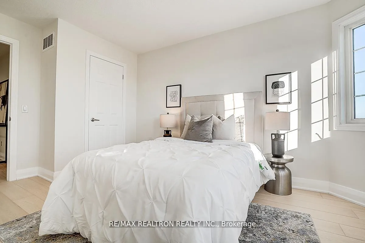 Photo 38 of 2798 Donald Cousens Parkway, Markham, Cornell — HOMEH