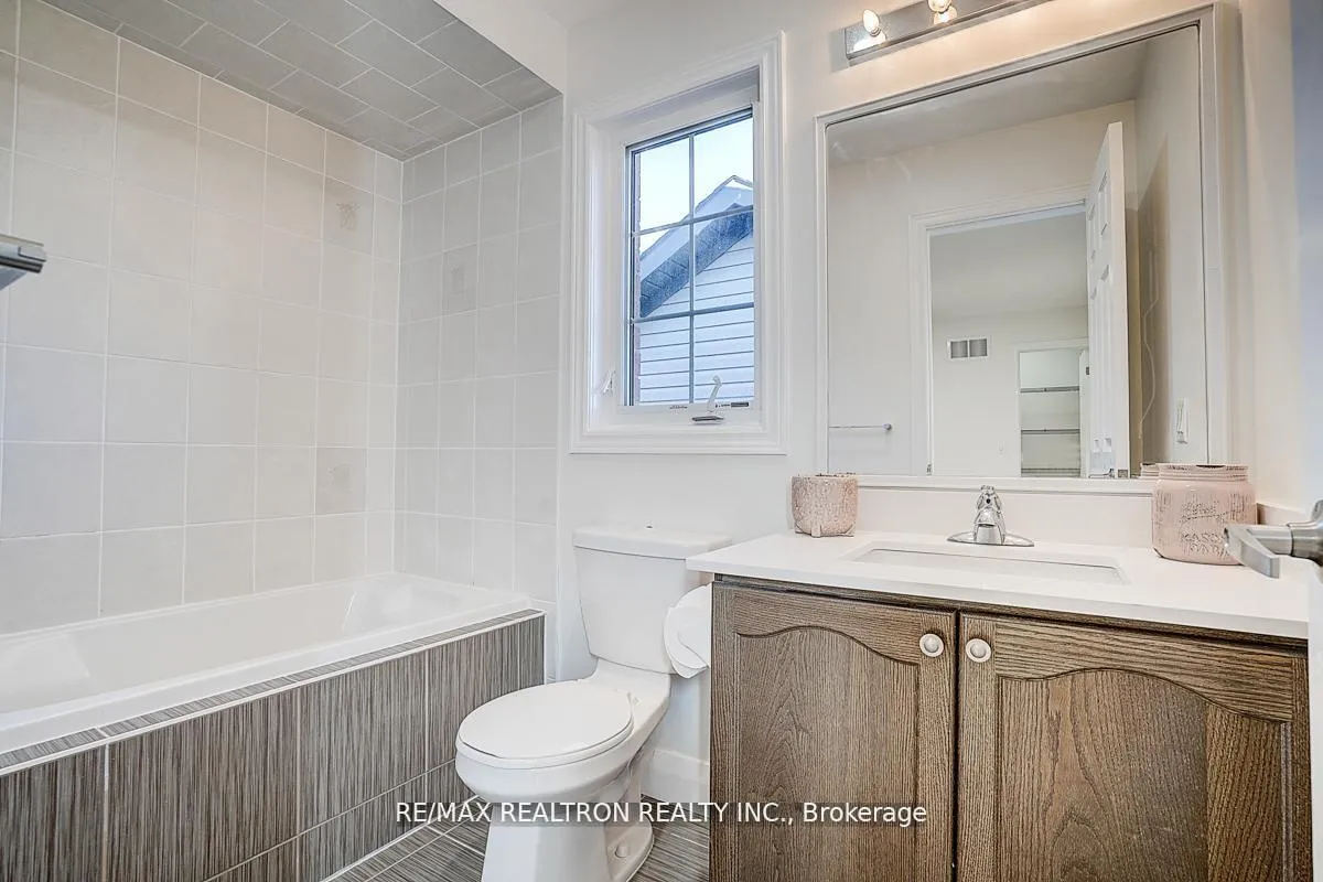 Photo 41 of 2798 Donald Cousens Parkway, Markham, Cornell — HOMEH