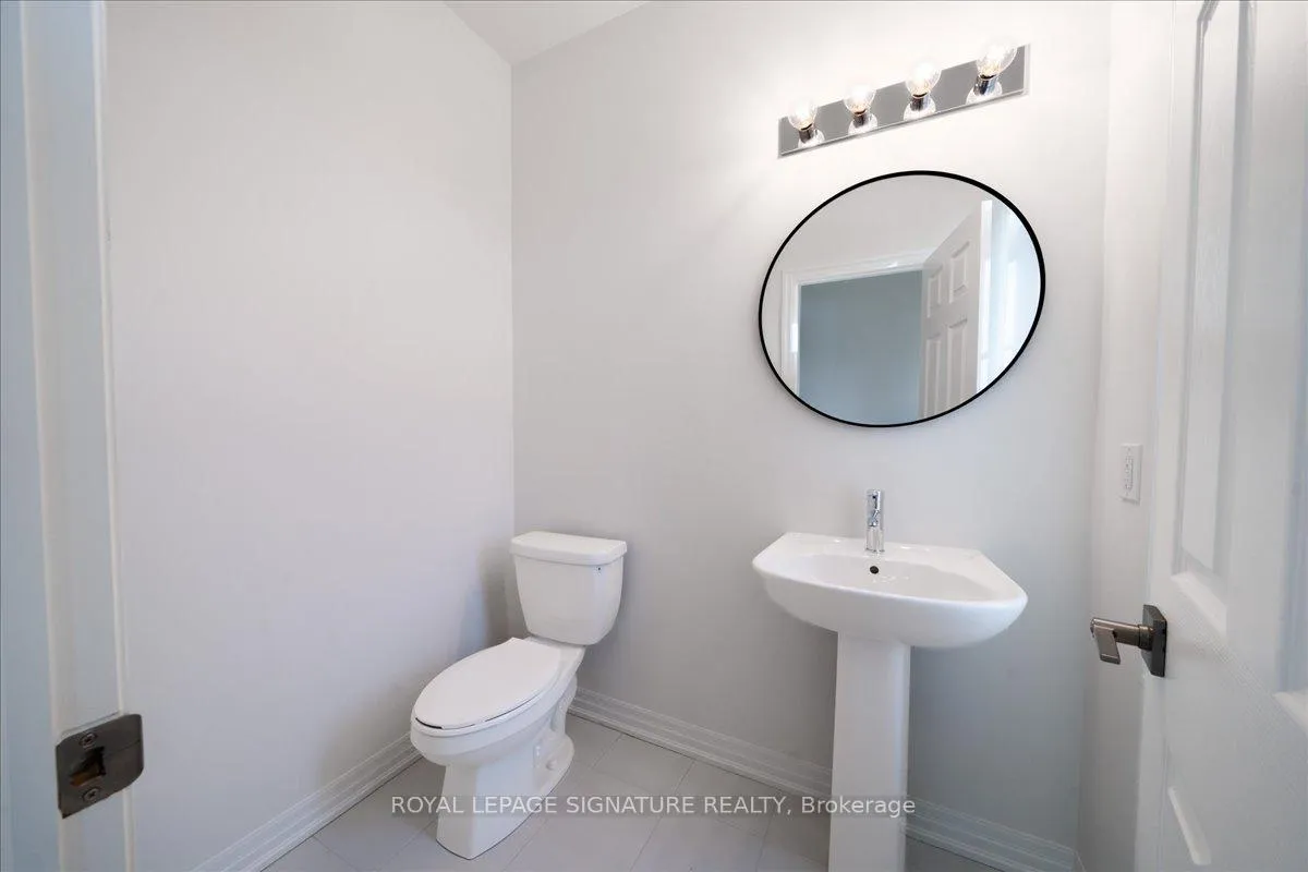 Photo 7 of 26 Altamira Road, Brampton, Vales of Castlemore — HOMEH