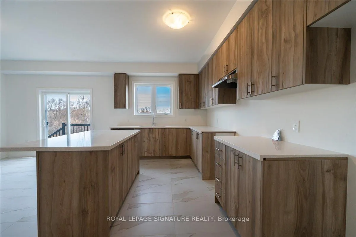 Photo 18 of 26 Altamira Road, Brampton, Vales of Castlemore — HOMEH