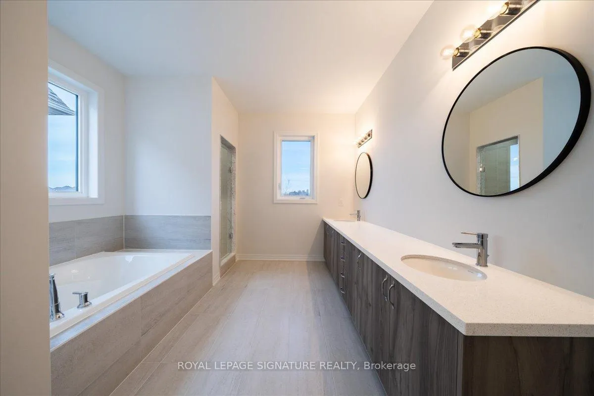 Photo 35 of 26 Altamira Road, Brampton, Vales of Castlemore — HOMEH