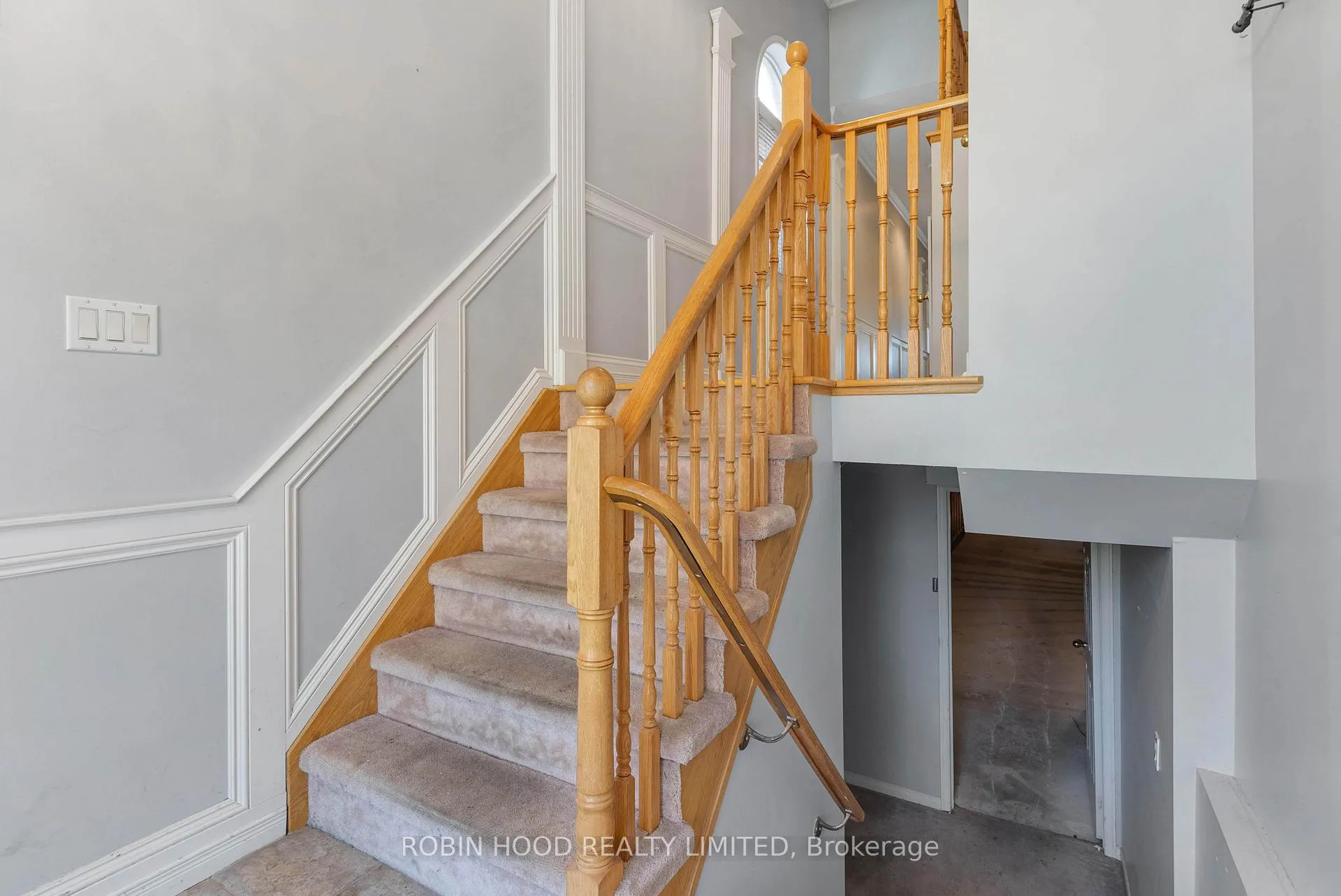 Photo 6 of 6 Meadowlark Drive, Halton Hills, Georgetown — HOMEH