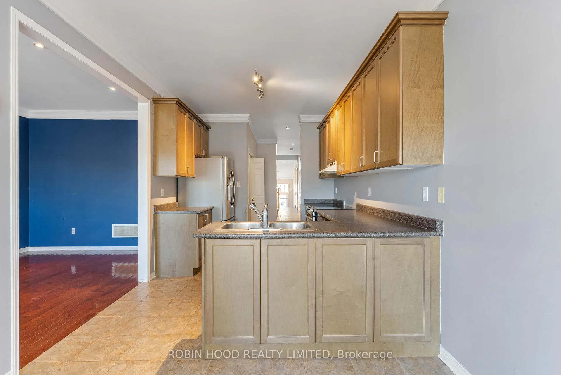 Photo 20 of 6 Meadowlark Drive, Halton Hills, Georgetown — HOMEH