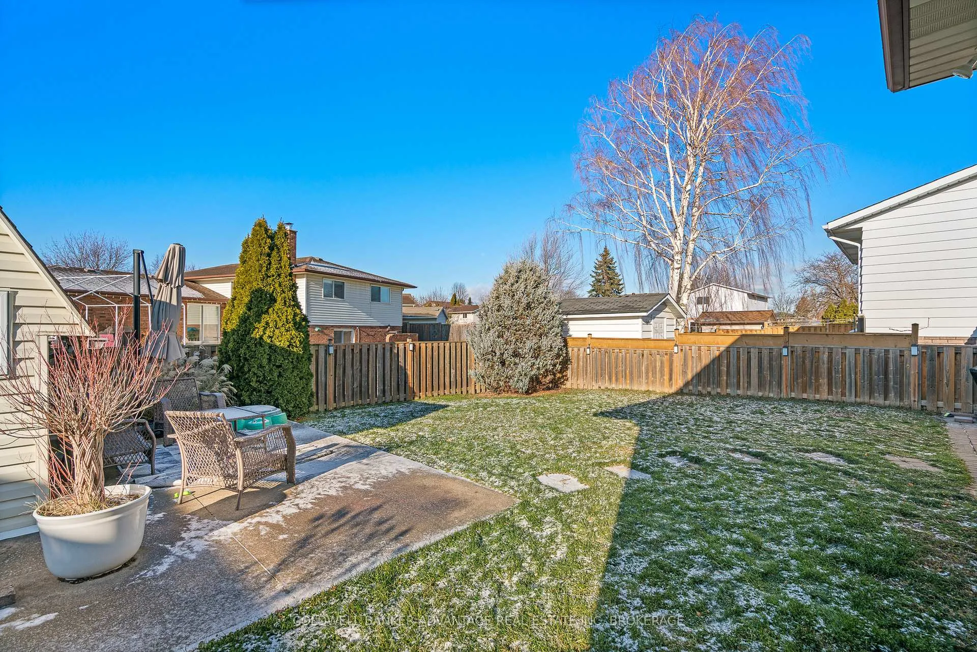 Photo 16 of 40 Crestcombe Road, St. Catharines, Ridley — HOMEH