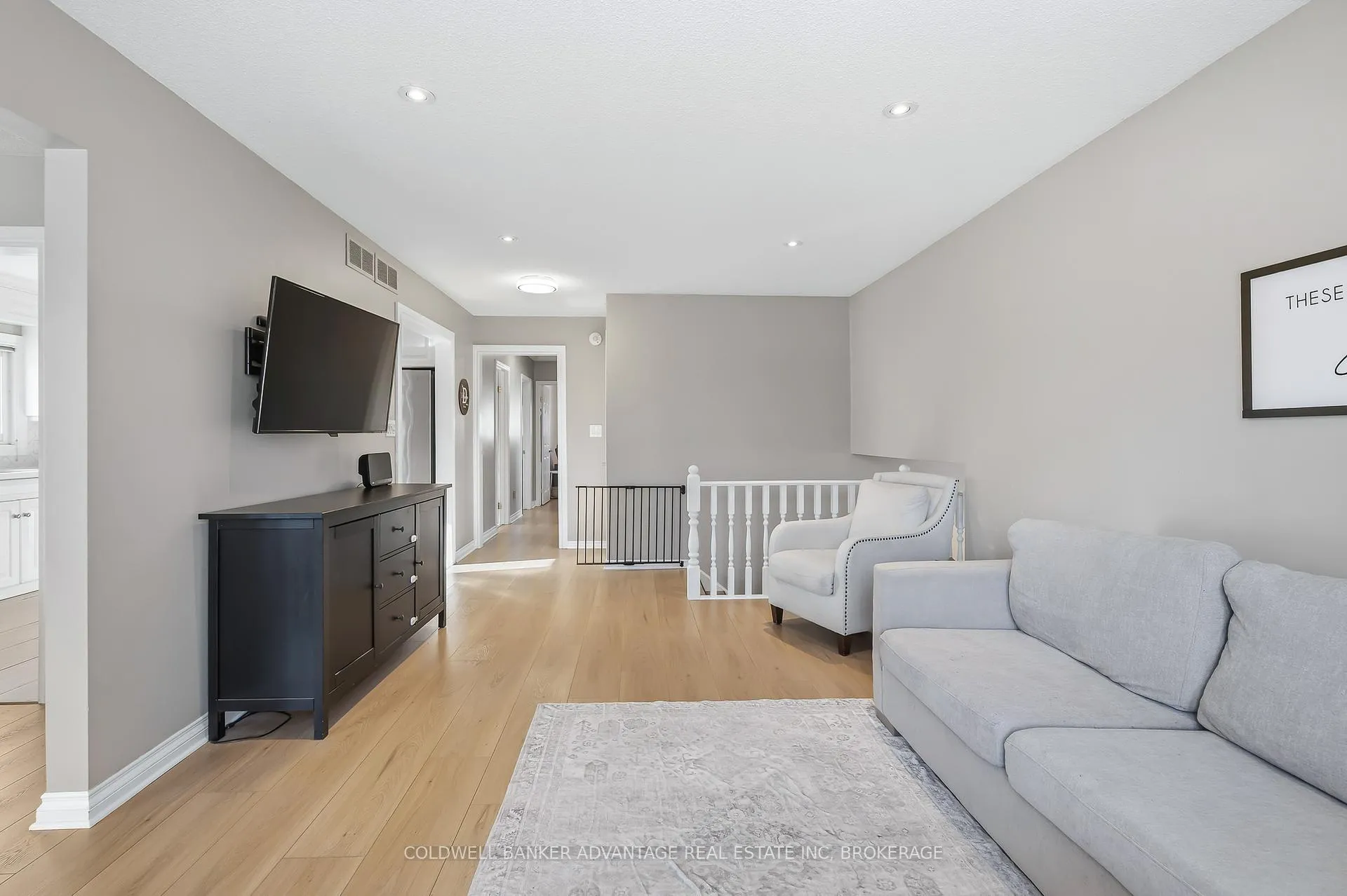 Photo 23 of 40 Crestcombe Road, St. Catharines, Ridley — HOMEH