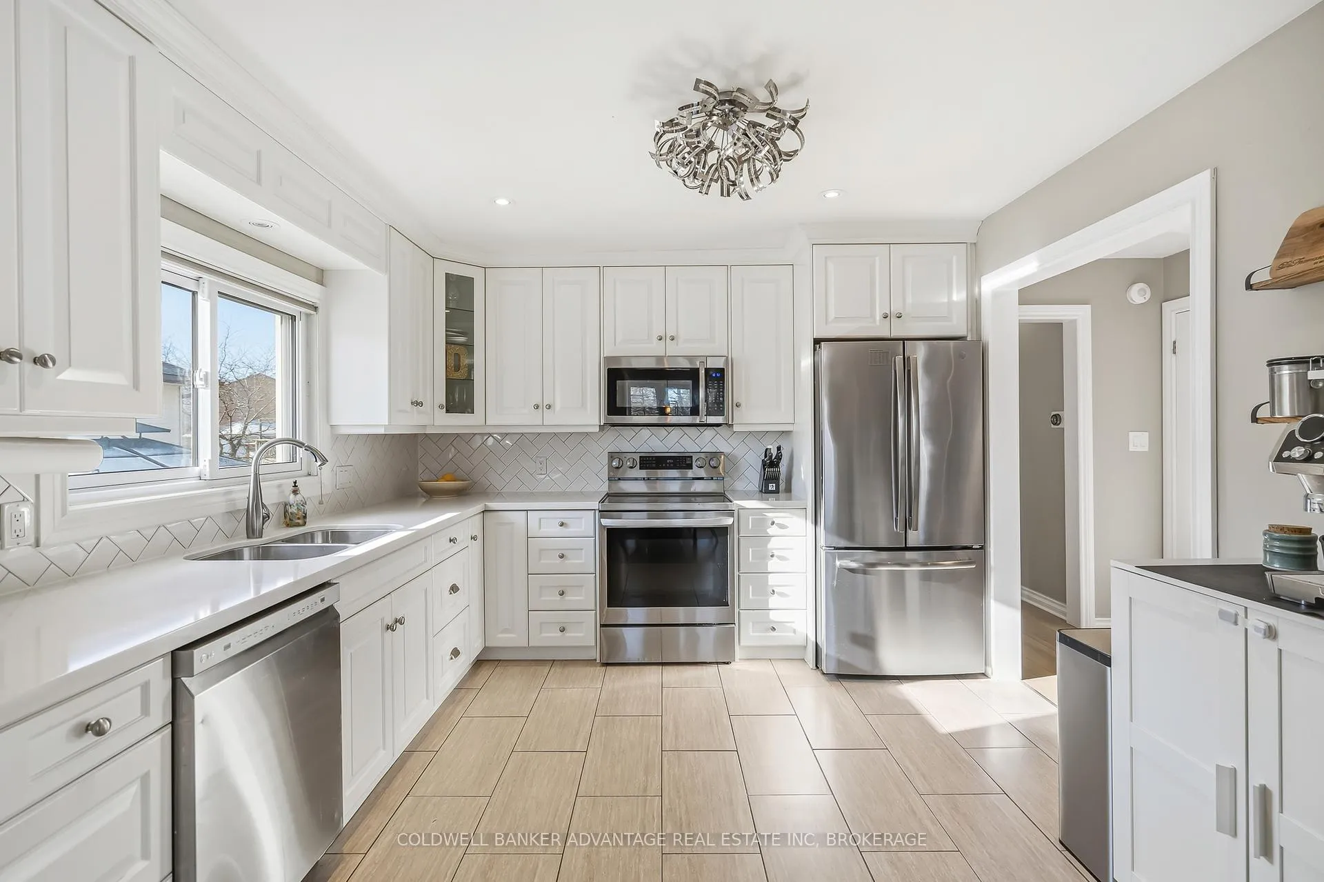 Photo 26 of 40 Crestcombe Road, St. Catharines, Ridley — HOMEH