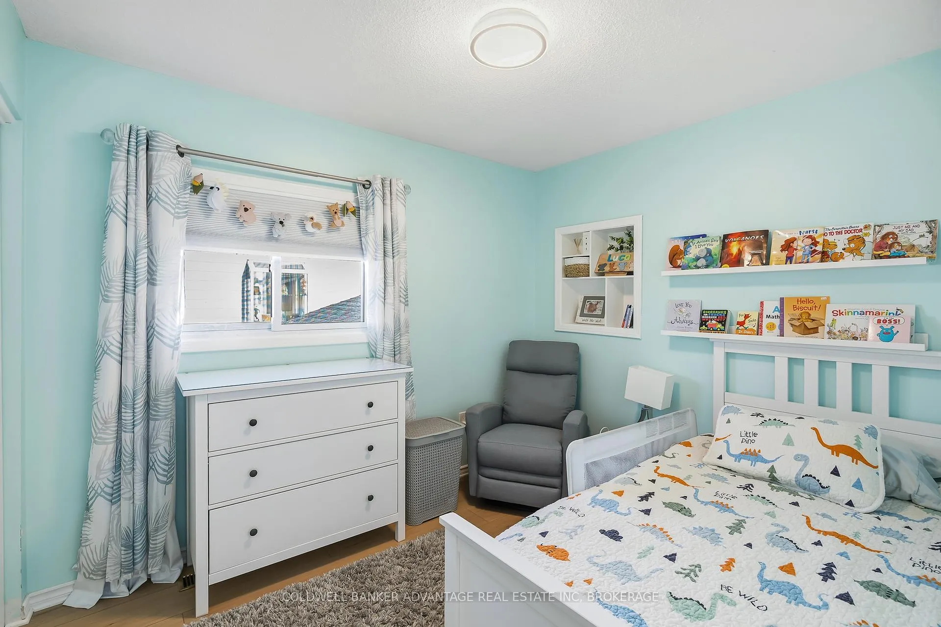 Photo 34 of 40 Crestcombe Road, St. Catharines, Ridley — HOMEH