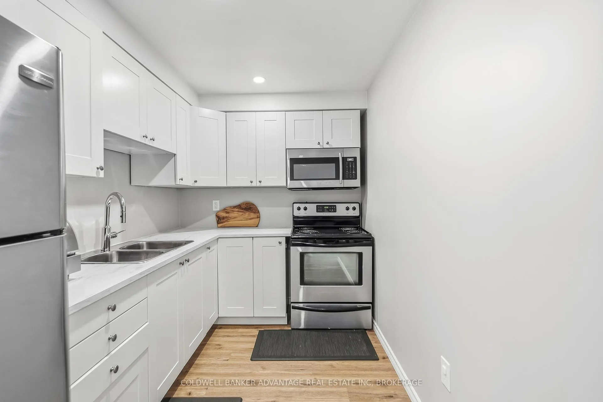 Photo 41 of 40 Crestcombe Road, St. Catharines, Ridley — HOMEH