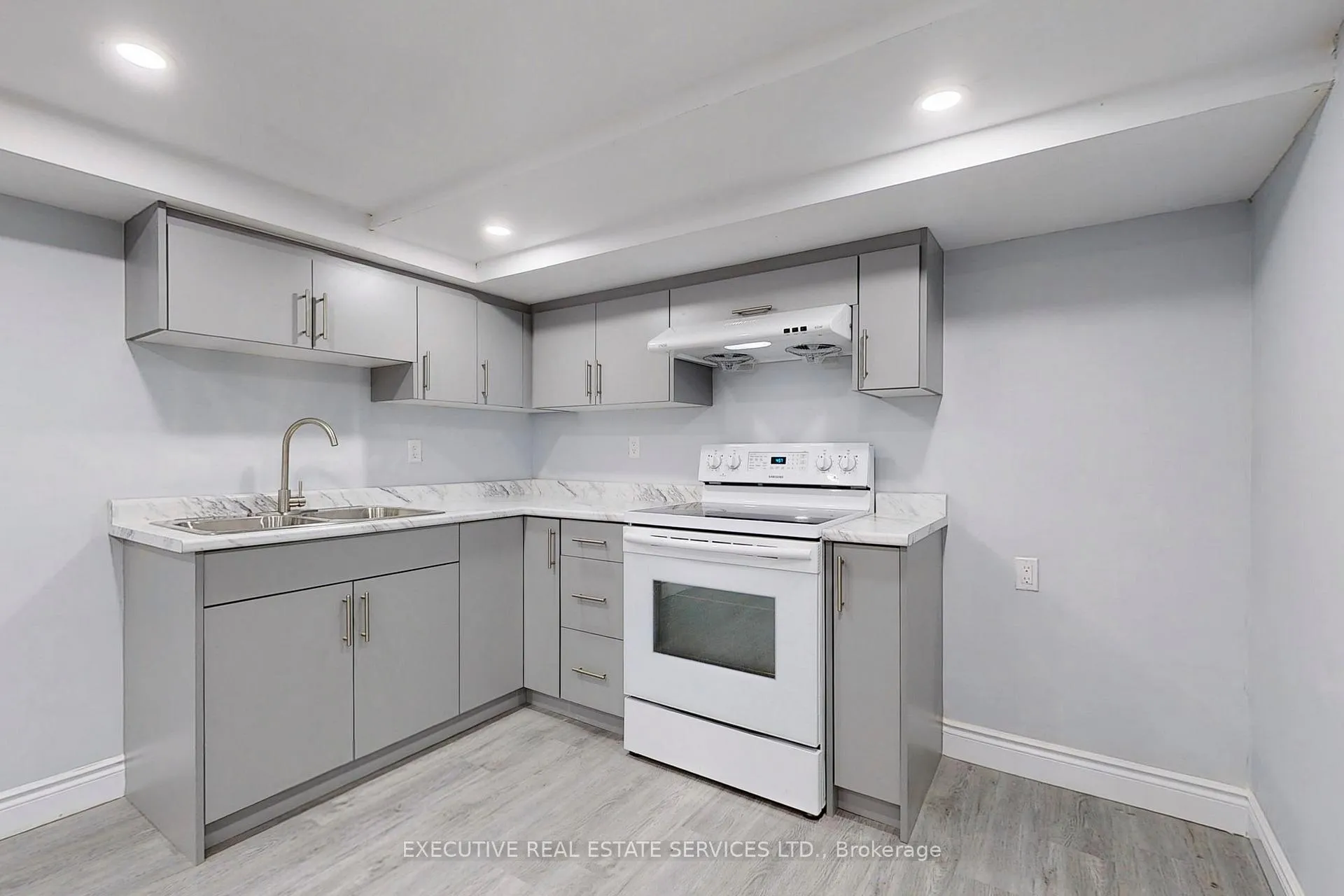 Photo 21 of 183 Birmingham Street E, Wellington North, Mount Forest — HOMEH